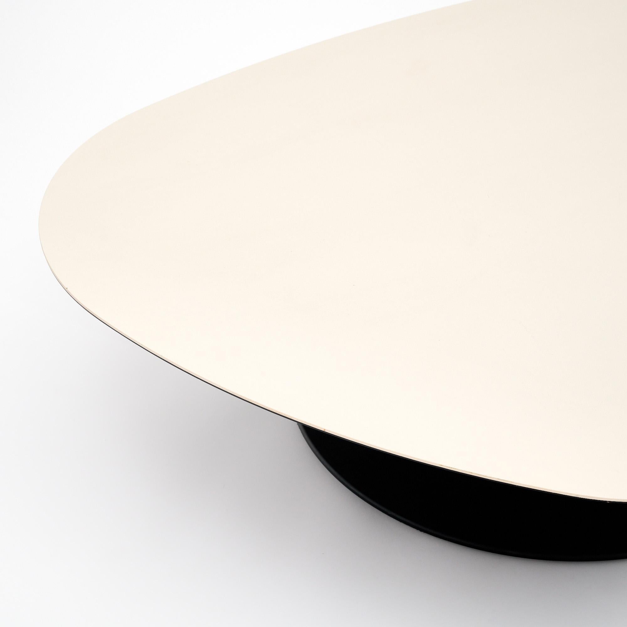 Mid-Century Modern Table basse tulipe vintage française en vente