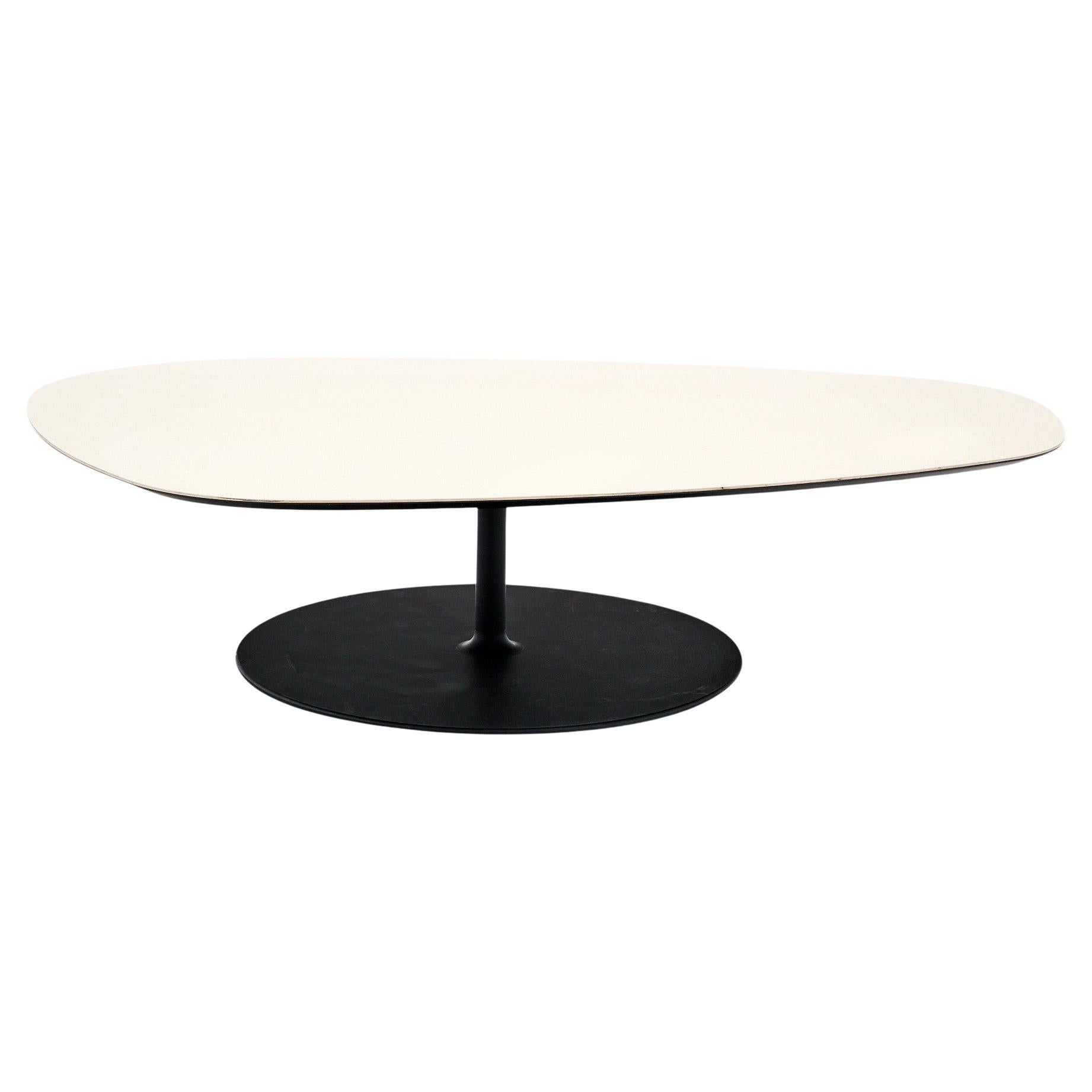 Französischer Vintage Tulpen Couchtisch