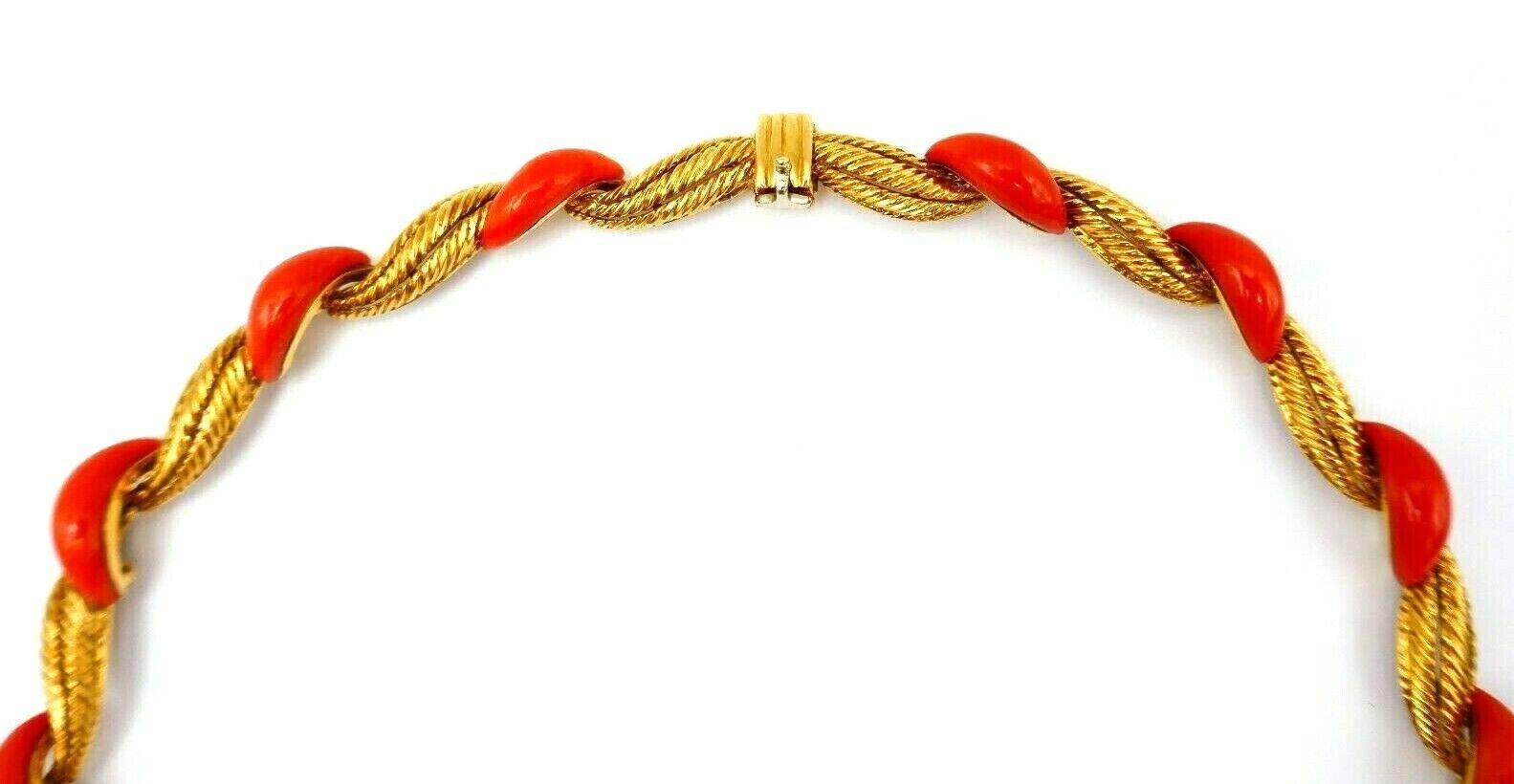 Round Cut Vintage French Necklace Yellow Gold Diamond Coral Choker