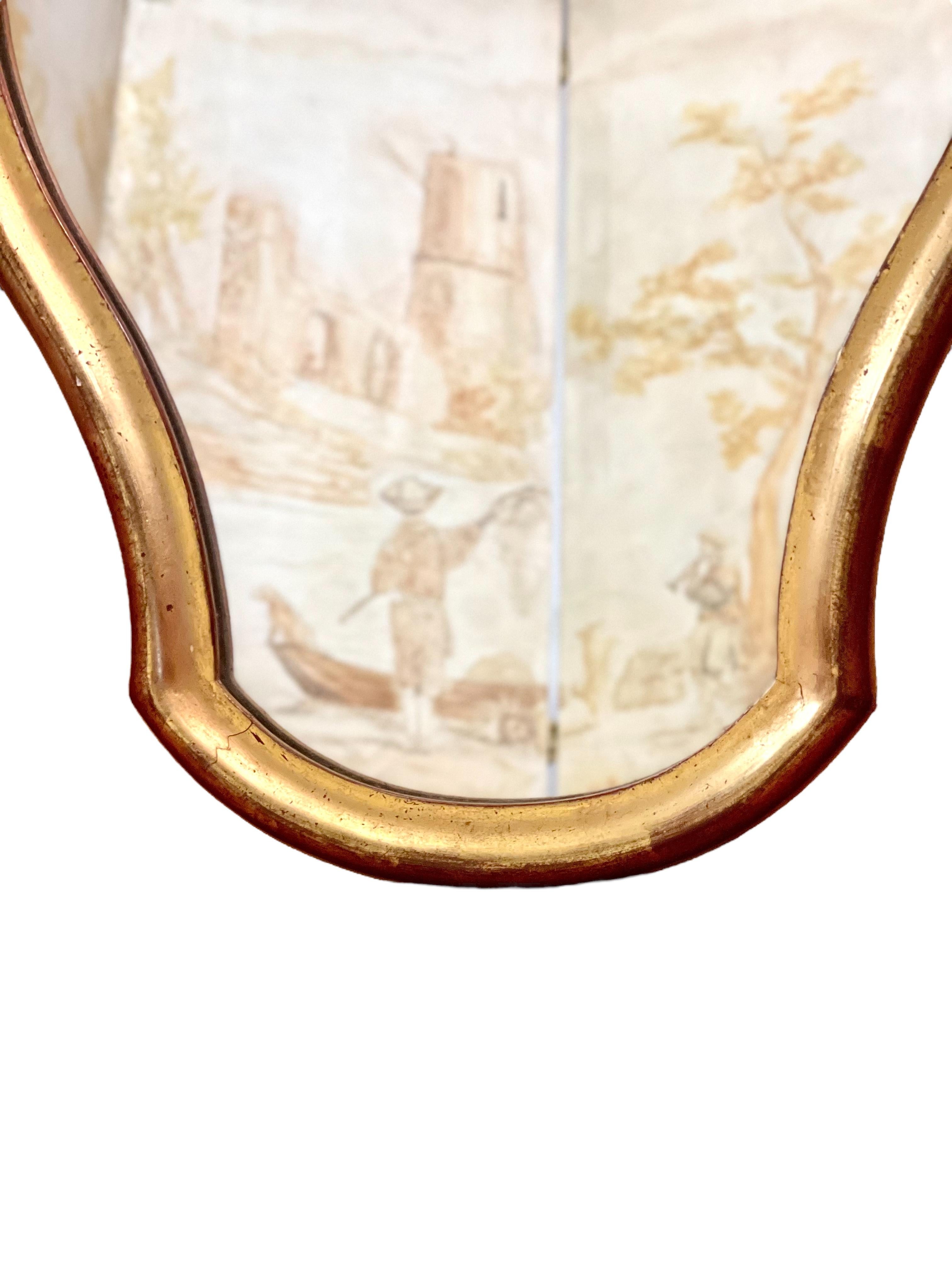 French Violin Shape Petite Giltwood Mirror In Good Condition For Sale In LA CIOTAT, FR