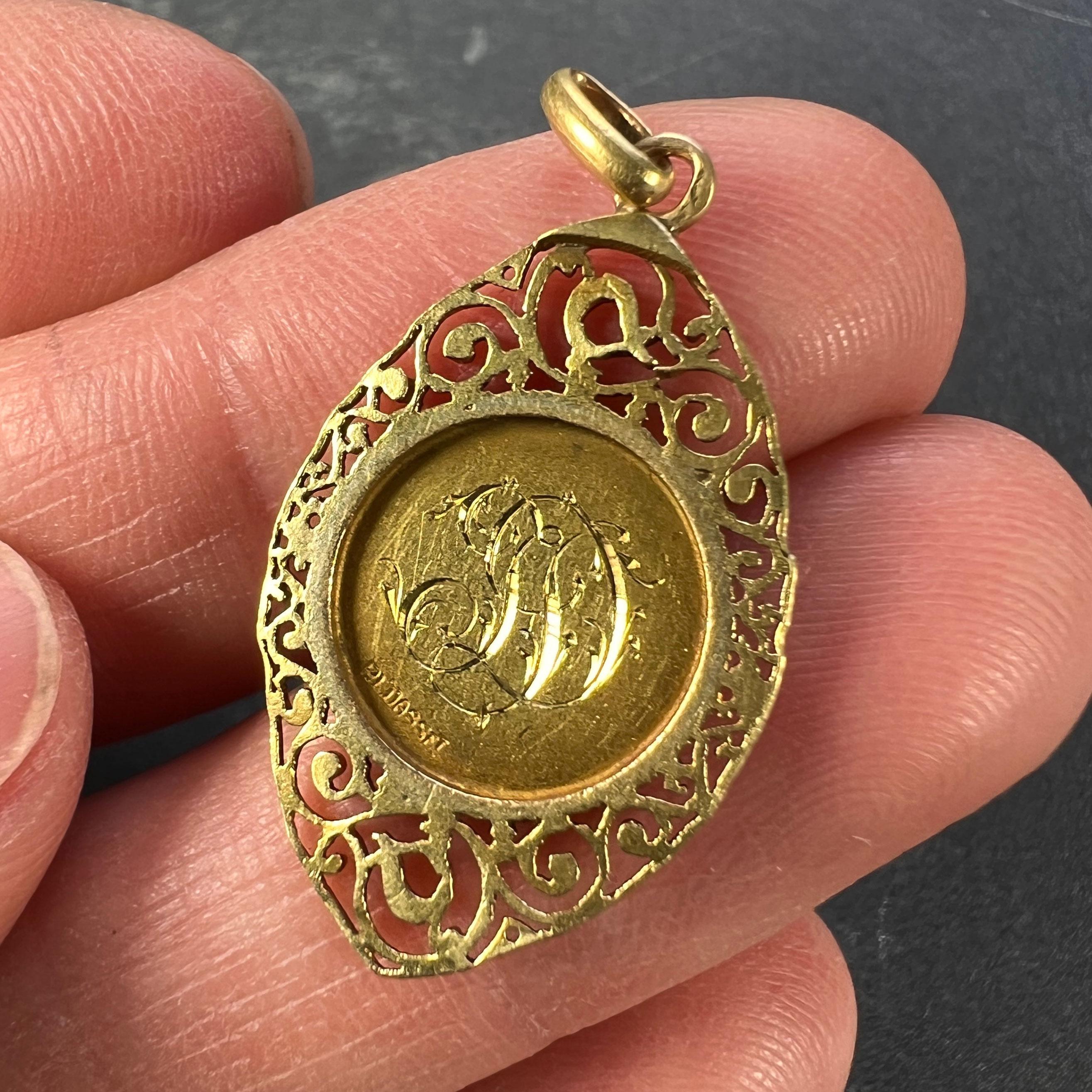 French Virgin Mary 18k Yellow Gold Charm Pendant For Sale 4