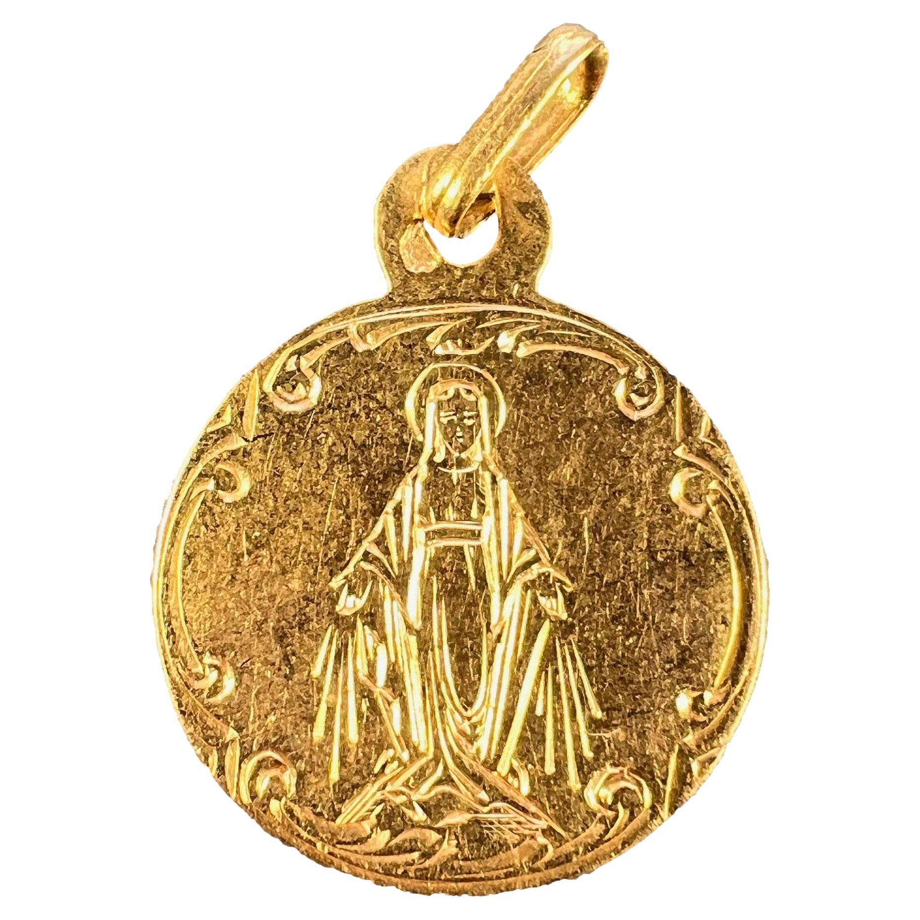 French Virgin Mary 18k Yellow Gold Charm Pendant