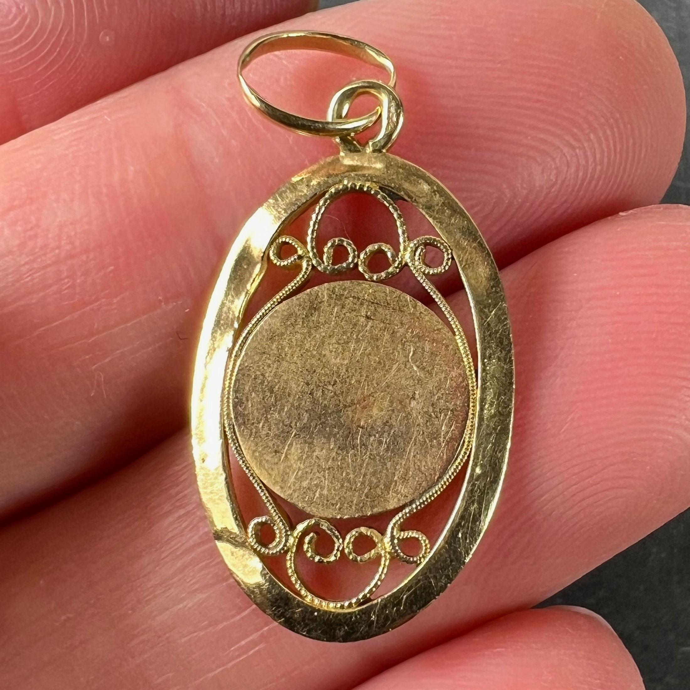 French Virgin Mary 18K Yellow Gold Filigree Charm Pendant Medal For Sale 4