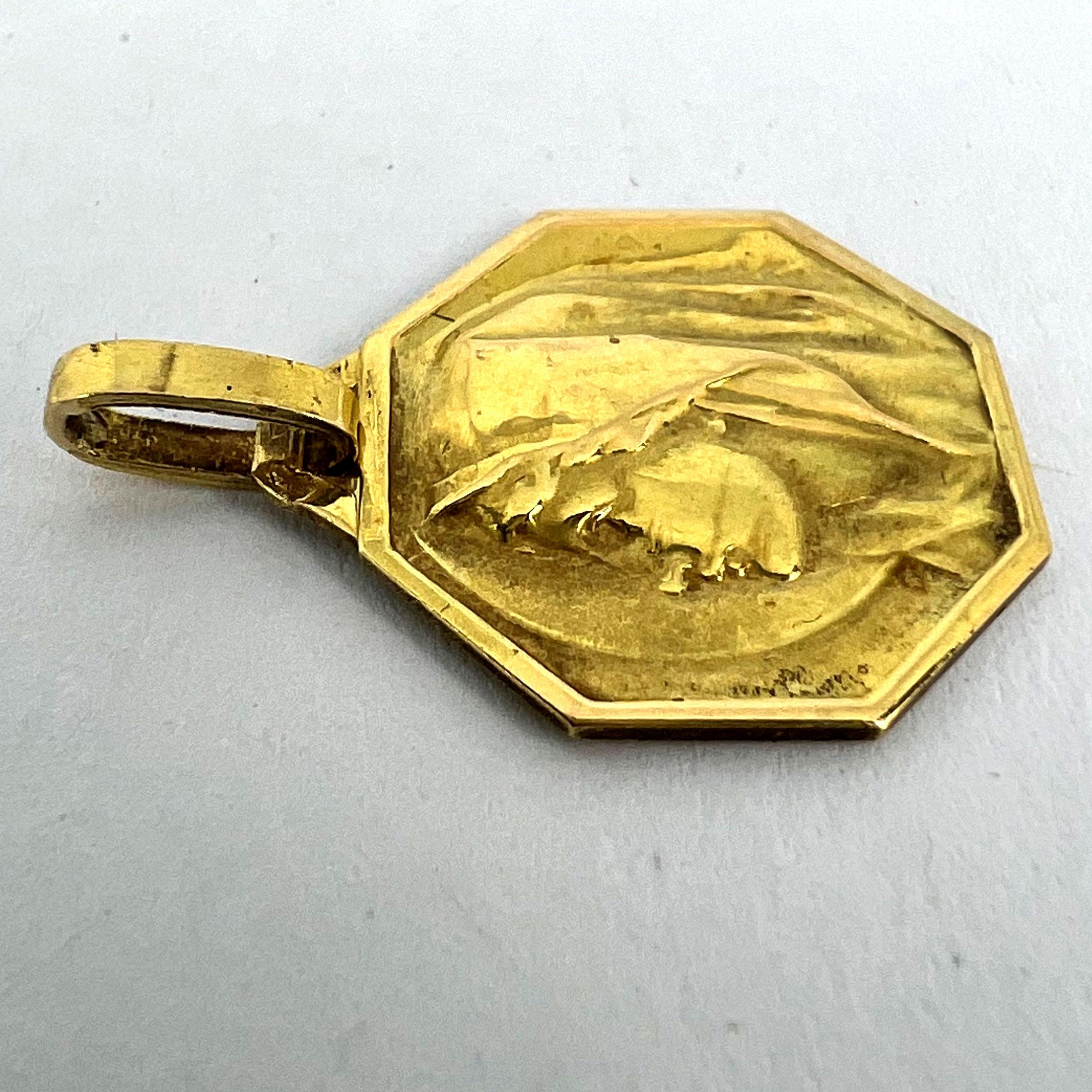 French Virgin Mary 18K Yellow Gold Medal Charm Pendant For Sale 10