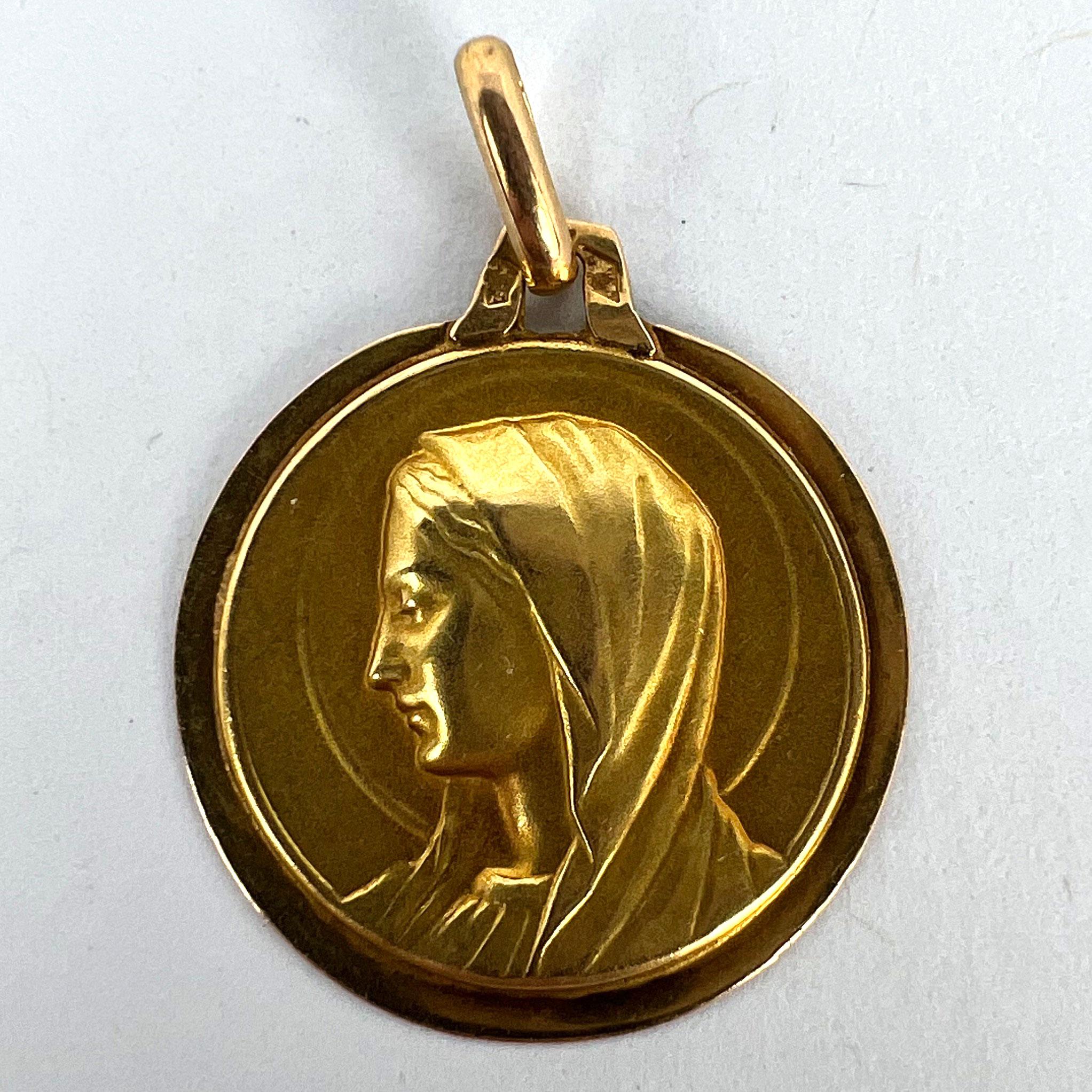 French Virgin Mary 18K Yellow Gold Medal Pendant For Sale 7