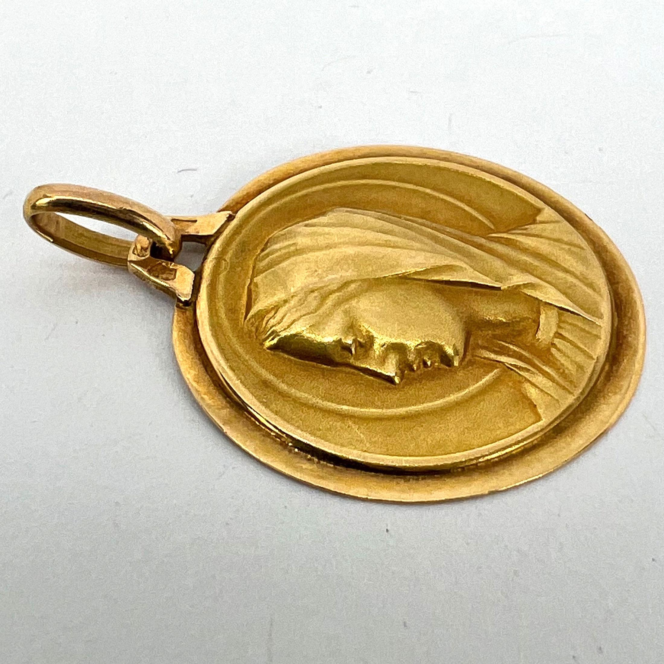 French Virgin Mary 18K Yellow Gold Medal Pendant For Sale 10