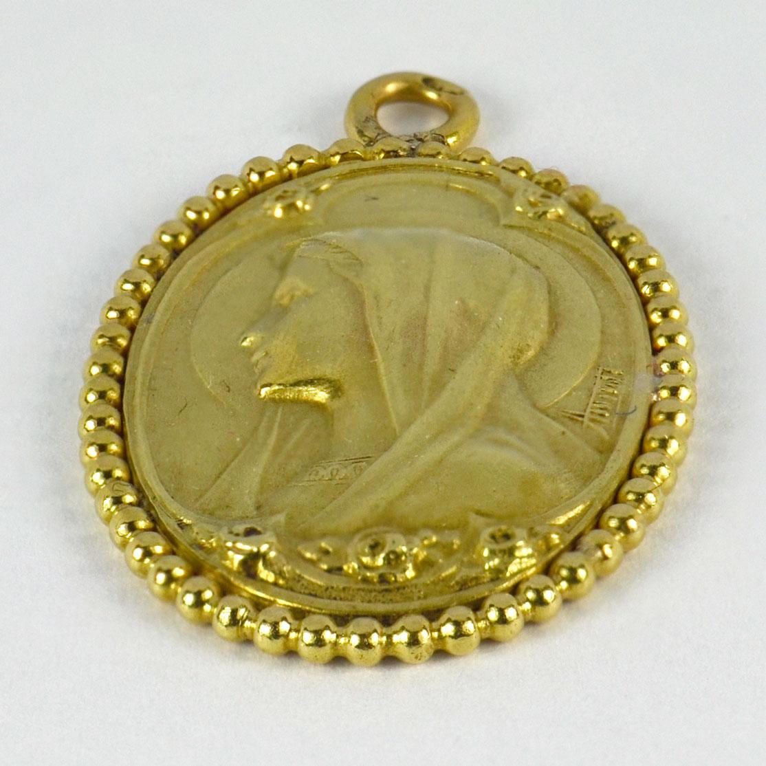 0French Virgin Mary 18k Yellow Gold Medal Pendant For Sale at 1stDibs