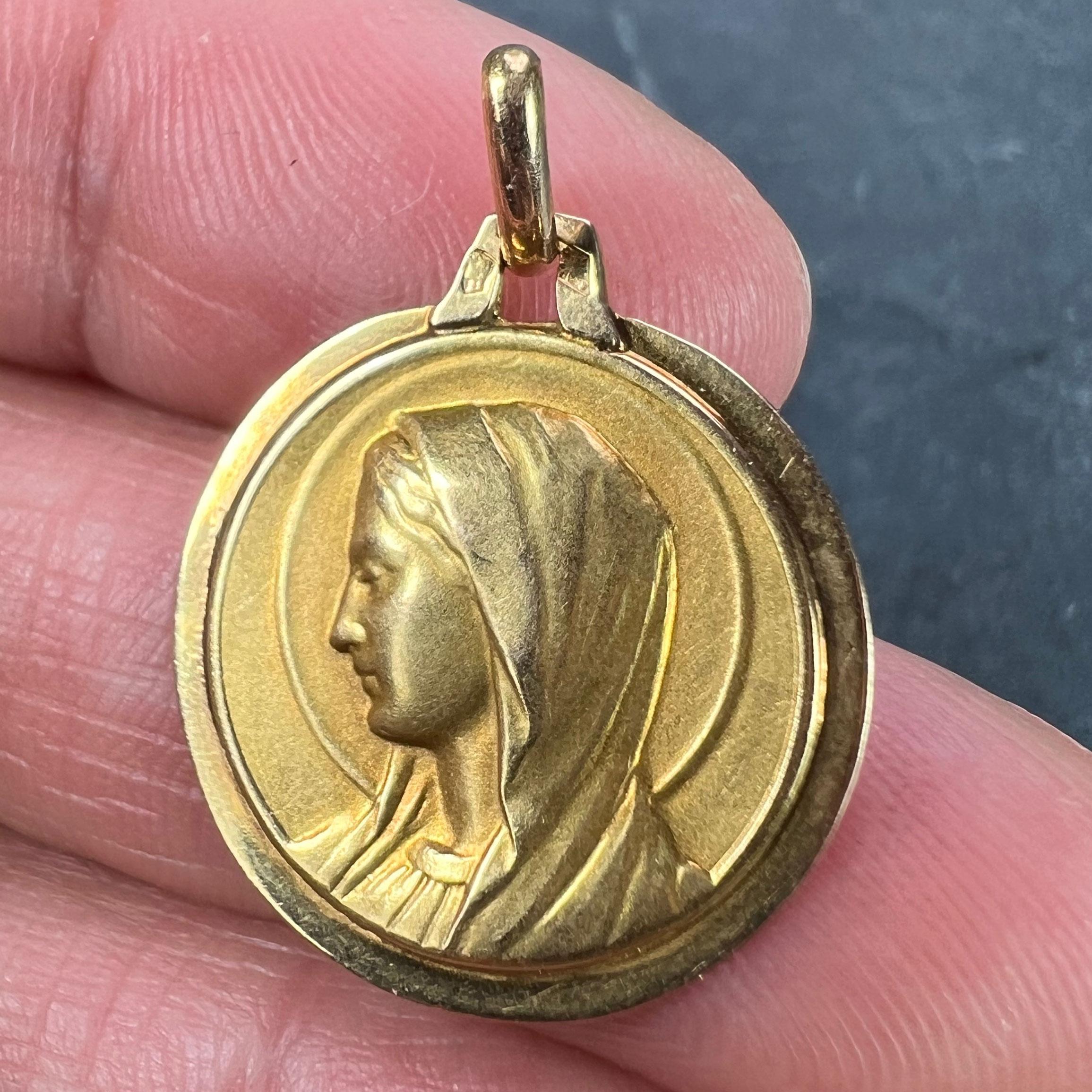 French Virgin Mary 18K Yellow Gold Medal Pendant For Sale 1