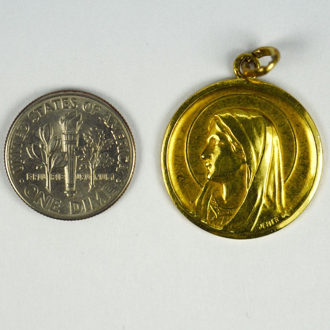 Pendentif médaille de la Vierge Marie en or jaune 18k 2