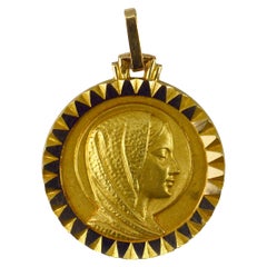 French Virgin Mary 18k Yellow Gold Medal Pendant French Virgin Mary 18k Yellow Gold Medal Pendant