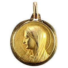 Pendentif médaille de la Vierge Marie en or jaune 18 carats