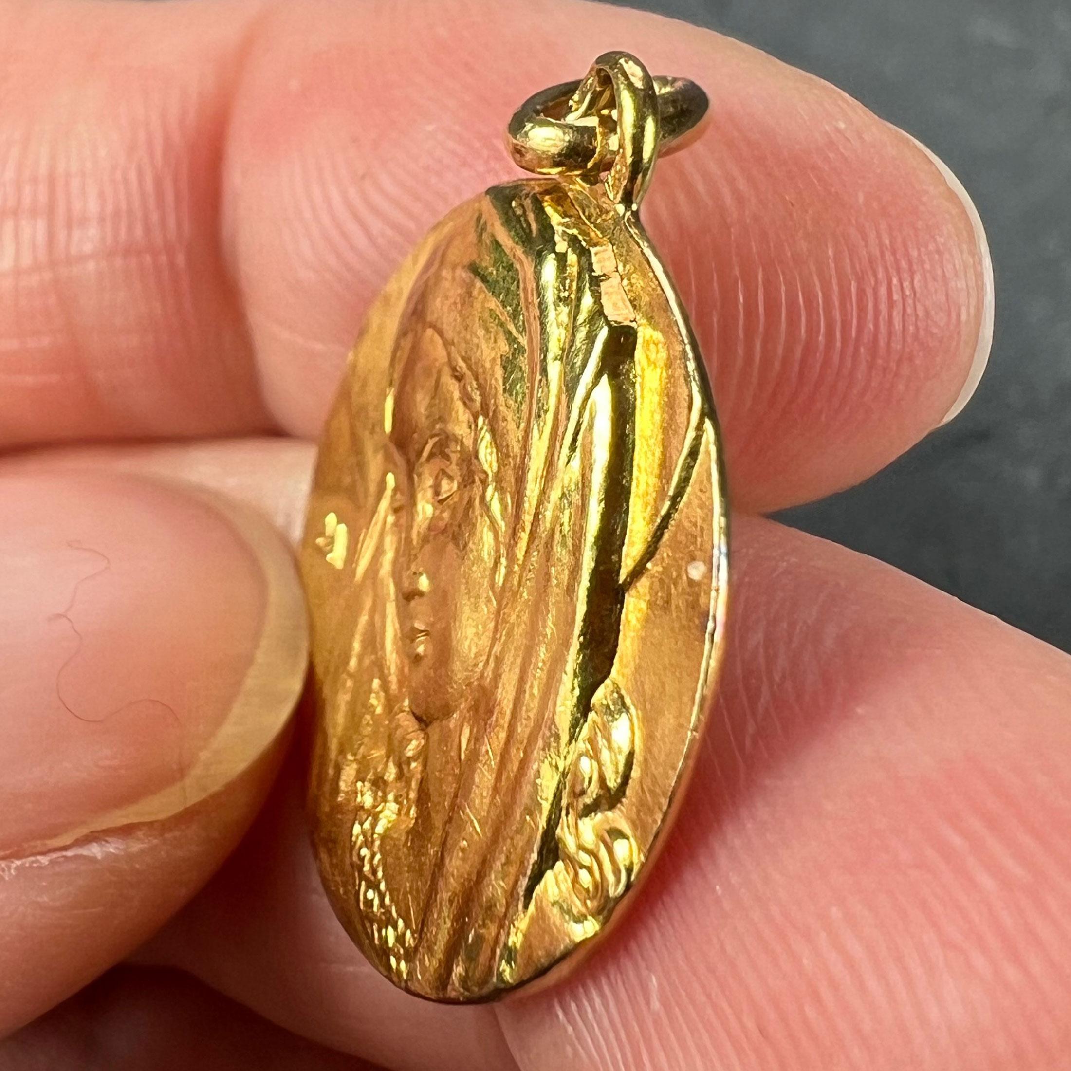 French Virgin Mary 18K Yellow Gold Pendant Charm For Sale 3