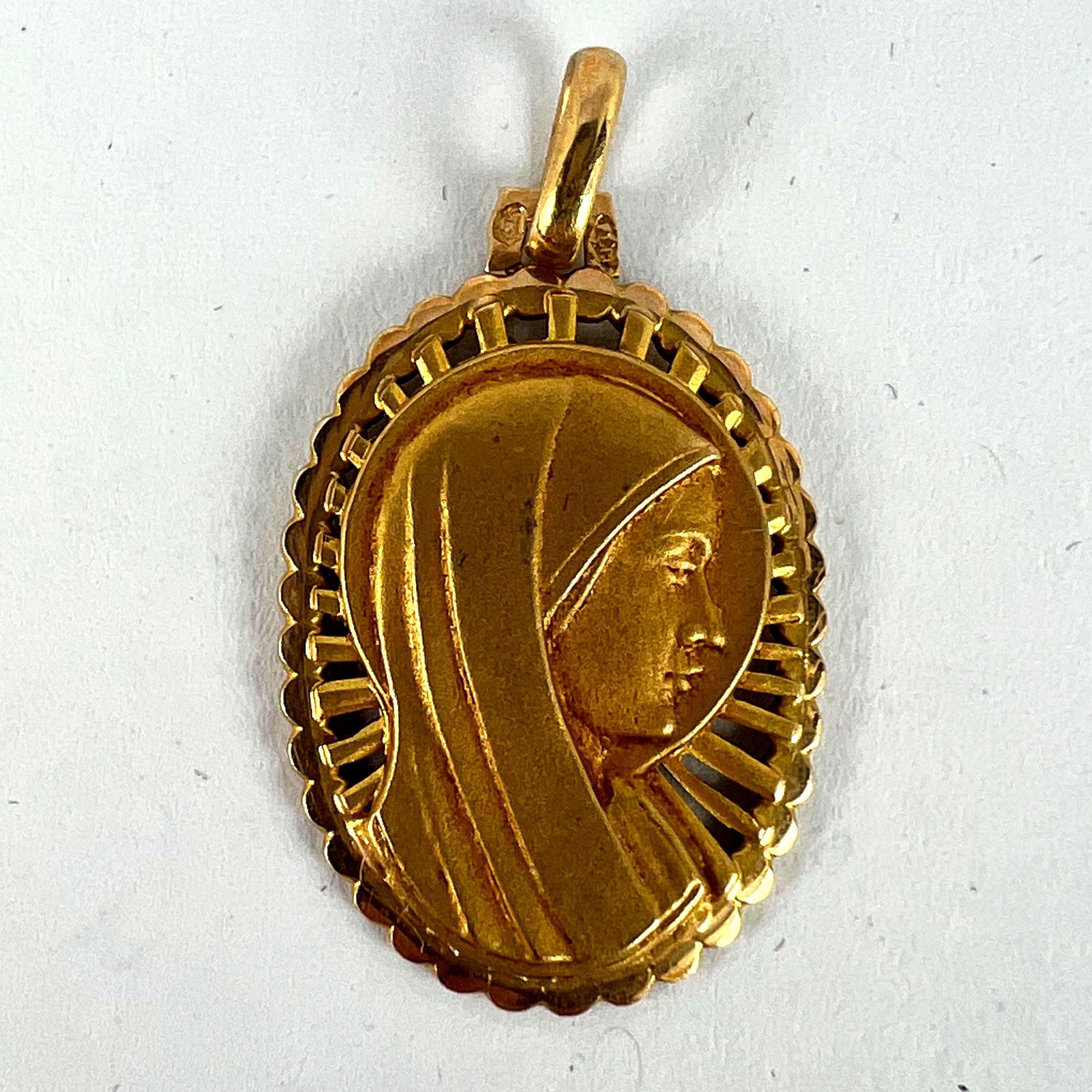 French Virgin Mary 18K Yellow Gold Religious Medal Pendant For Sale 7