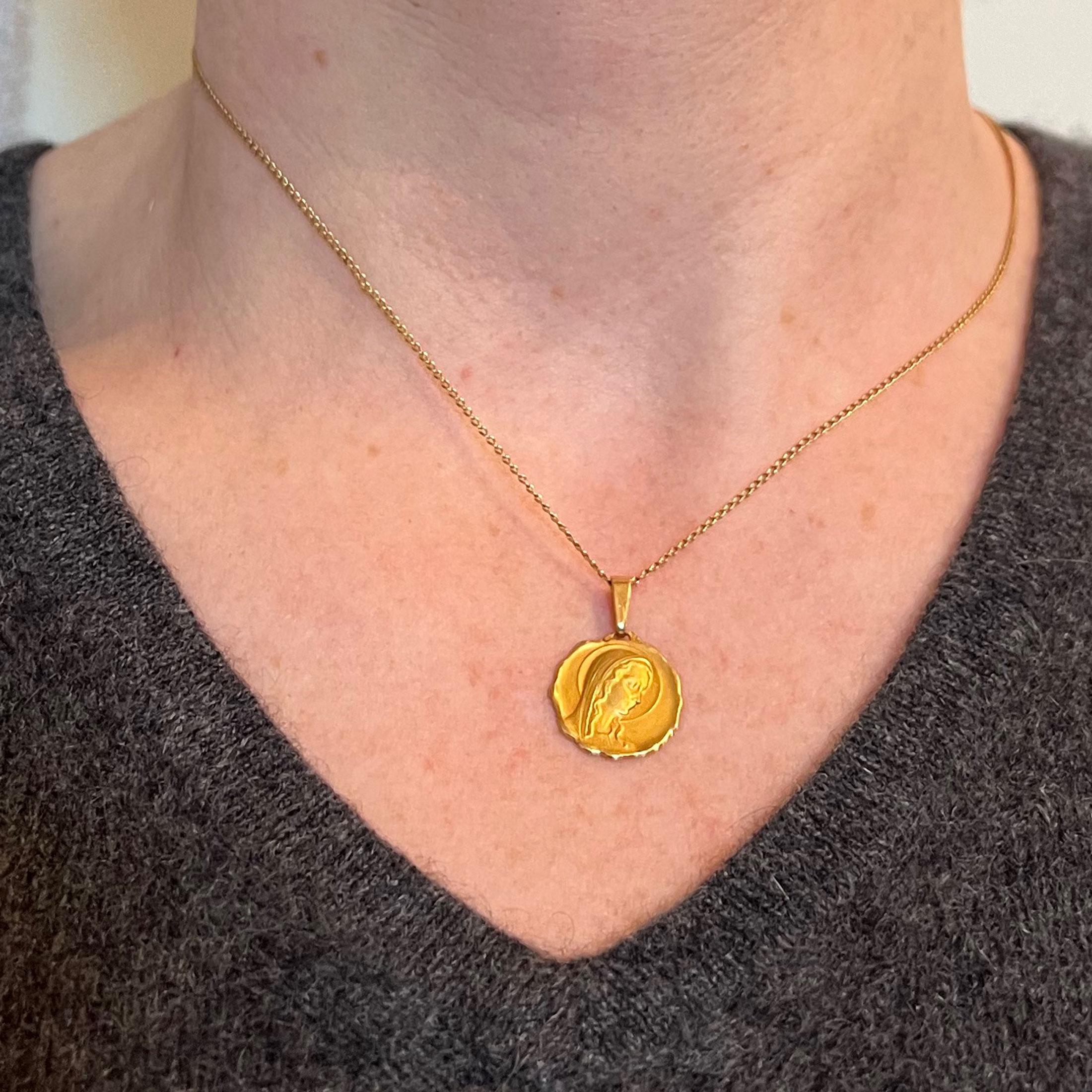 De las mujeres Colgante Medalla Religiosa Virgen María Francesa Oro Amarillo 18K en venta