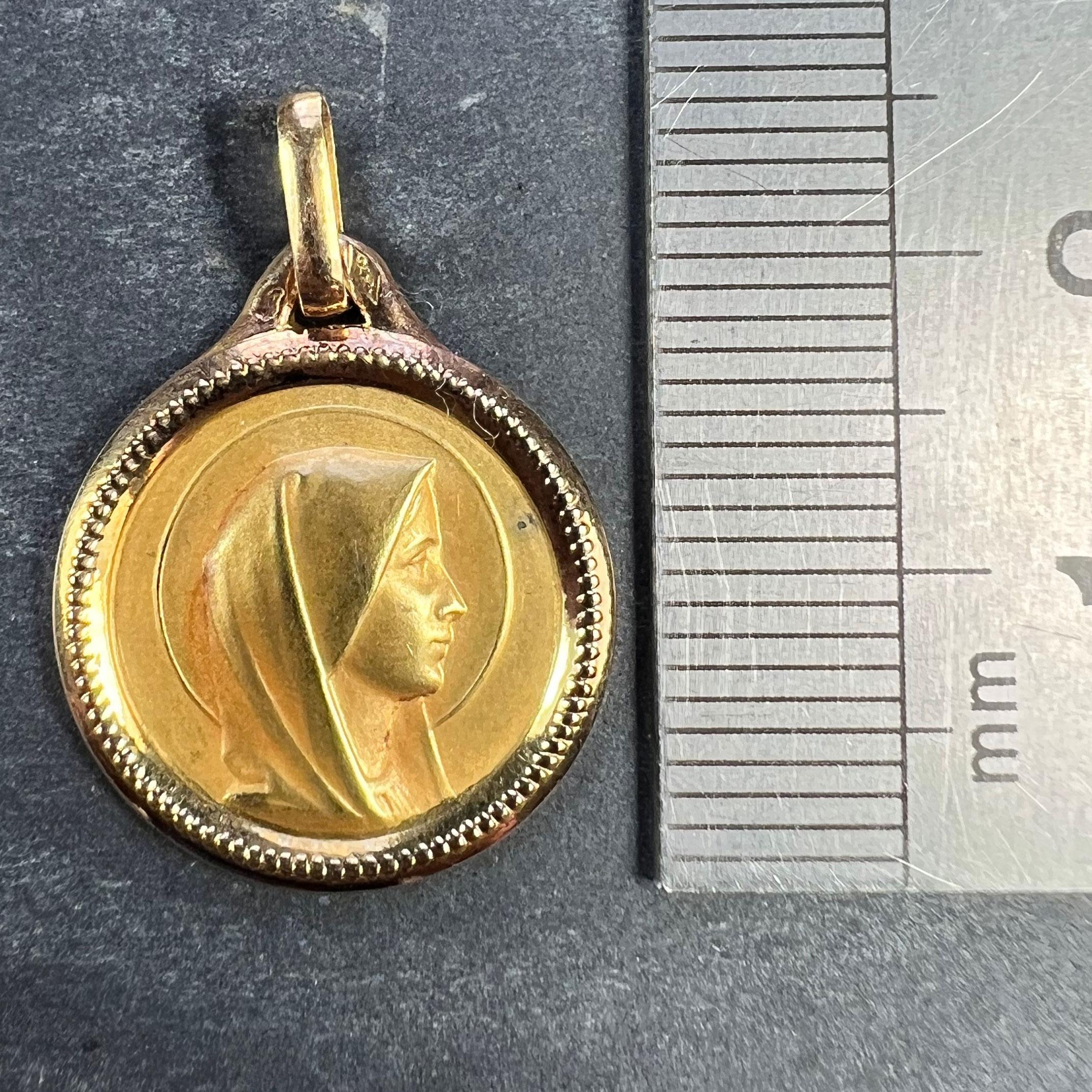 French Virgin Mary 18K Yellow Gold Religious Medal Pendant For Sale 5