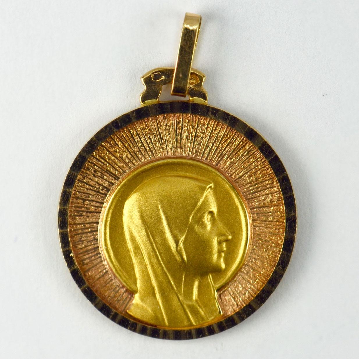 18 karat gold miraculous medal