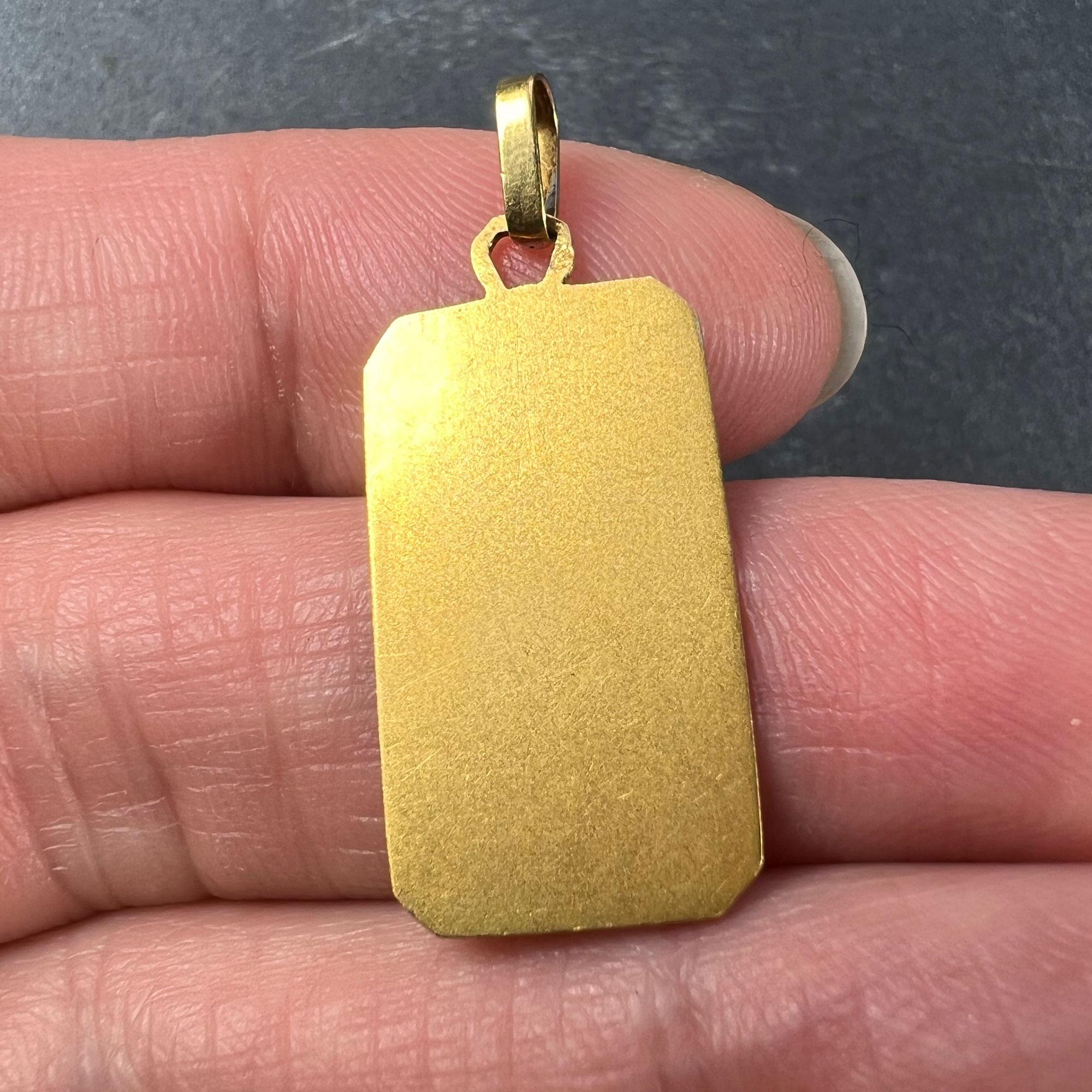 Pendentif breloque Vierge Marie française en or jaune et blanc 18 carats en vente 2