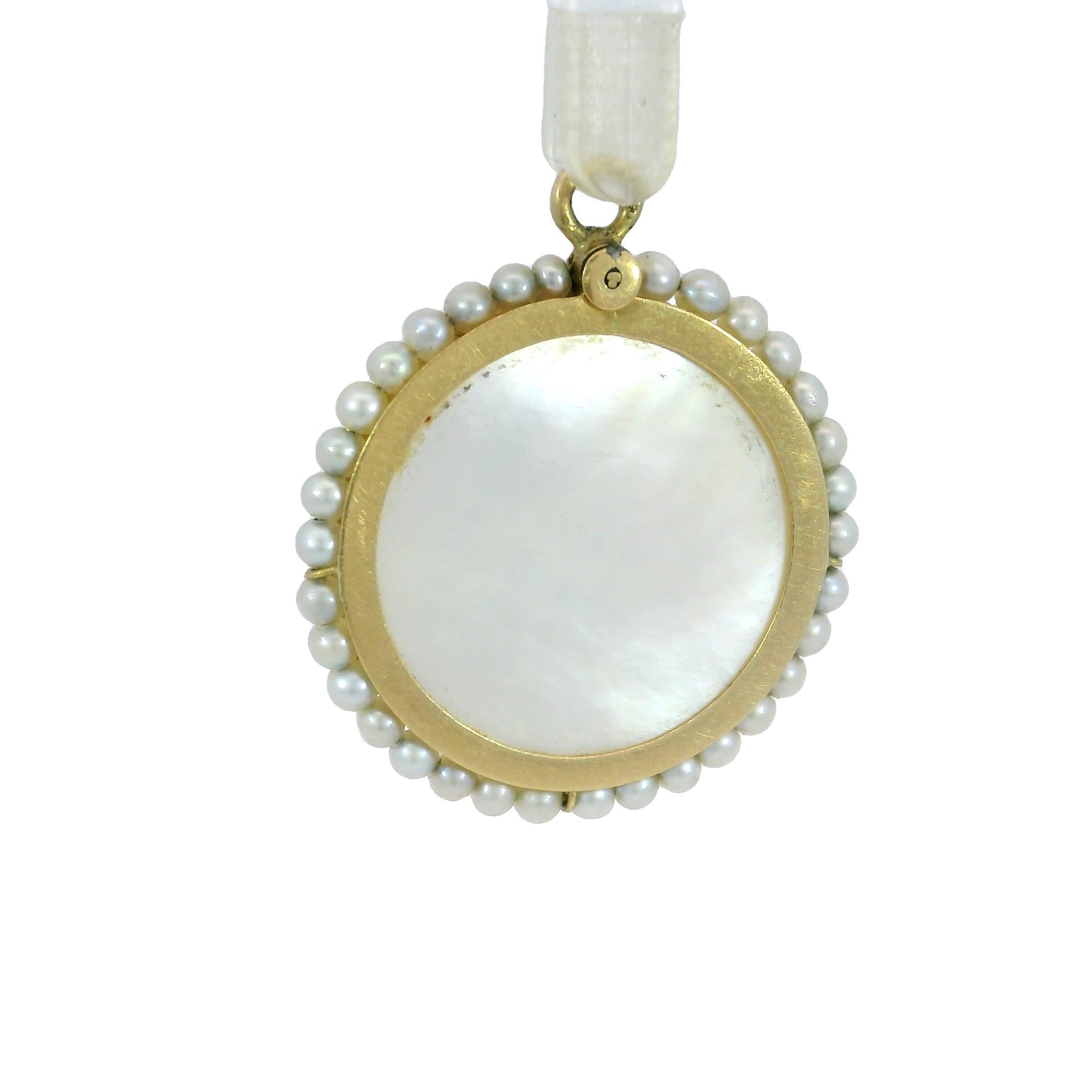 Mixed Cut French Virgin Mary Charm Carved Mother of Pearl 18K Yellow Gold Pearl Frame