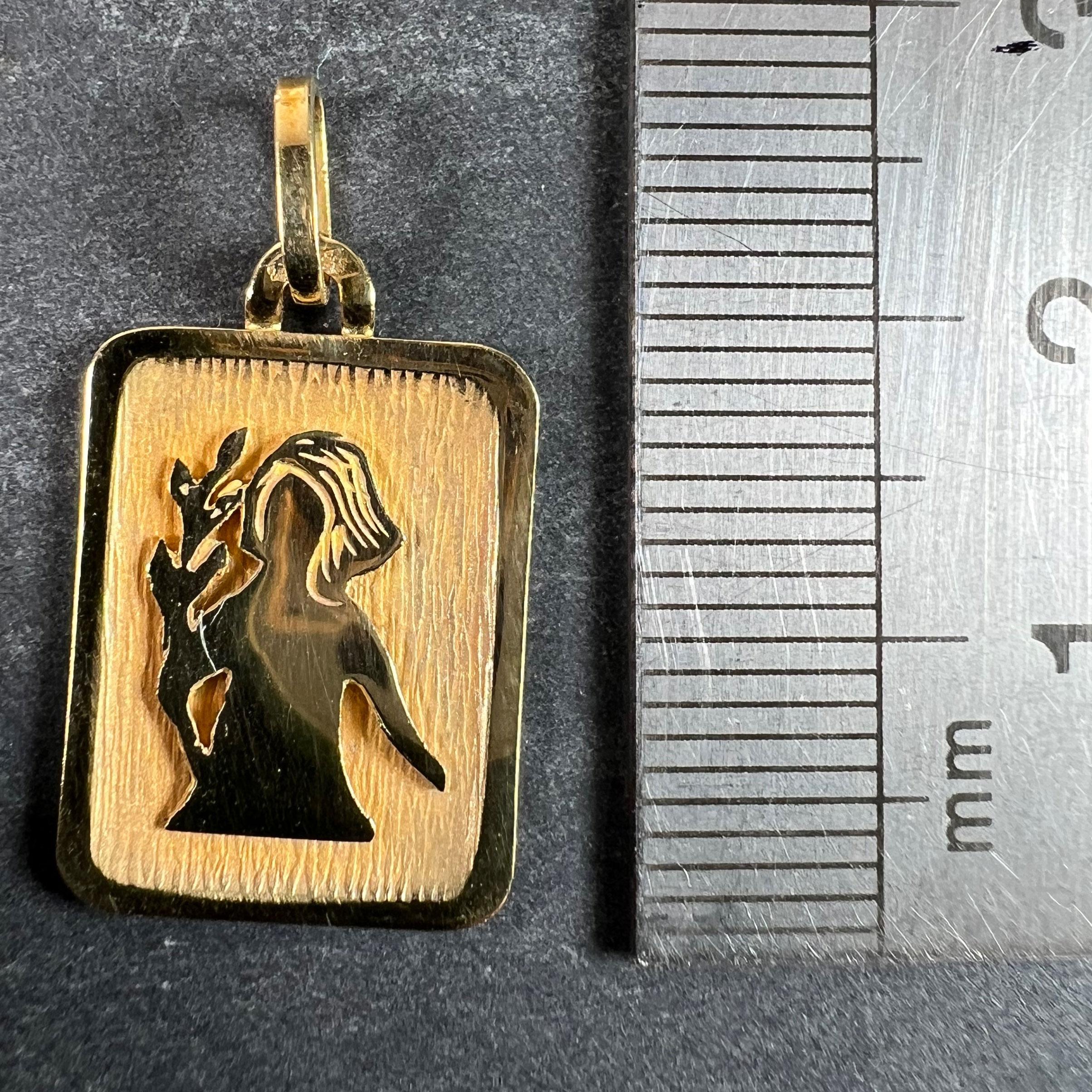 French Virgo Starsign Zodiac 18K Yellow Gold Charm Medal Pendant For Sale 6