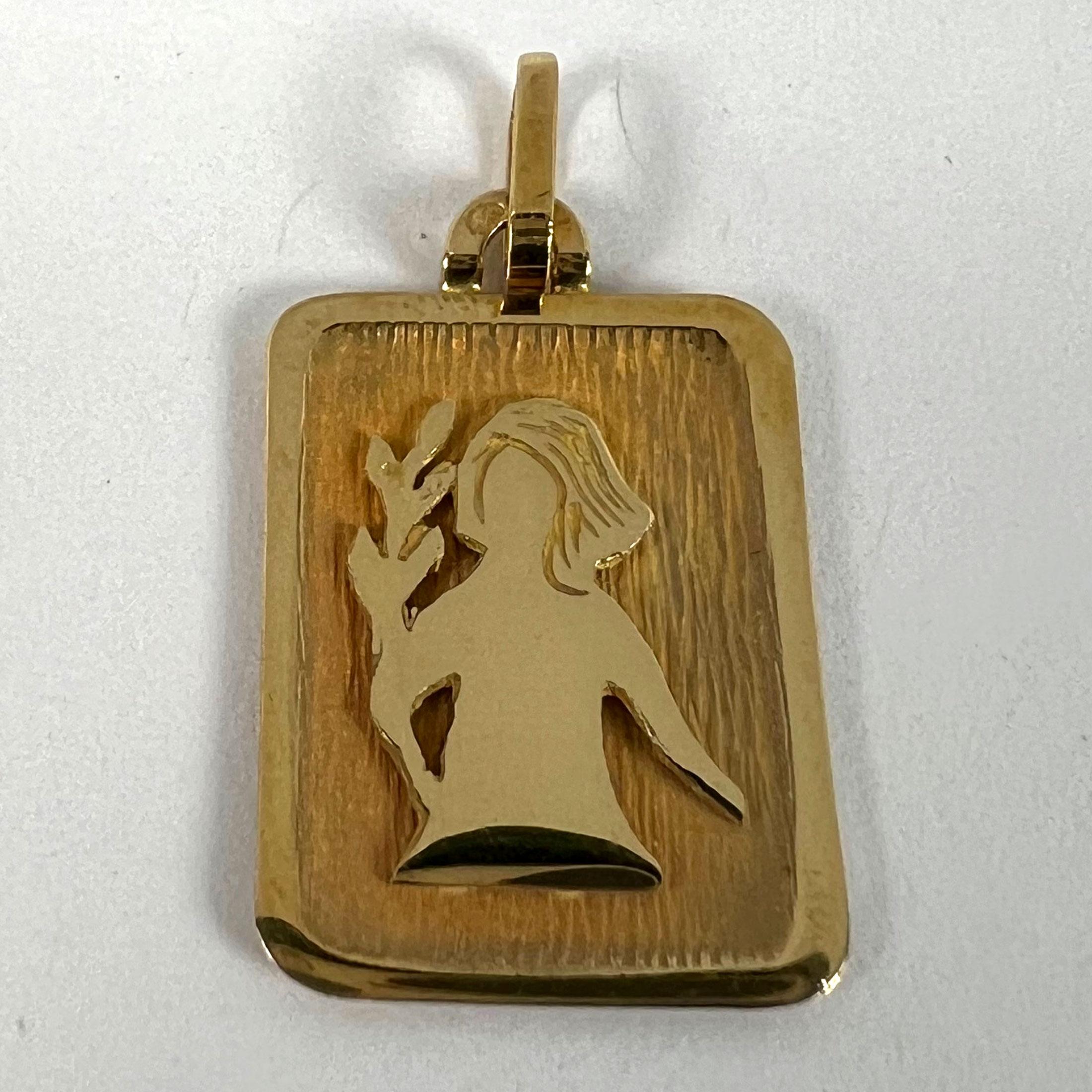 French Virgo Starsign Zodiac 18K Yellow Gold Charm Medal Pendant For Sale 8