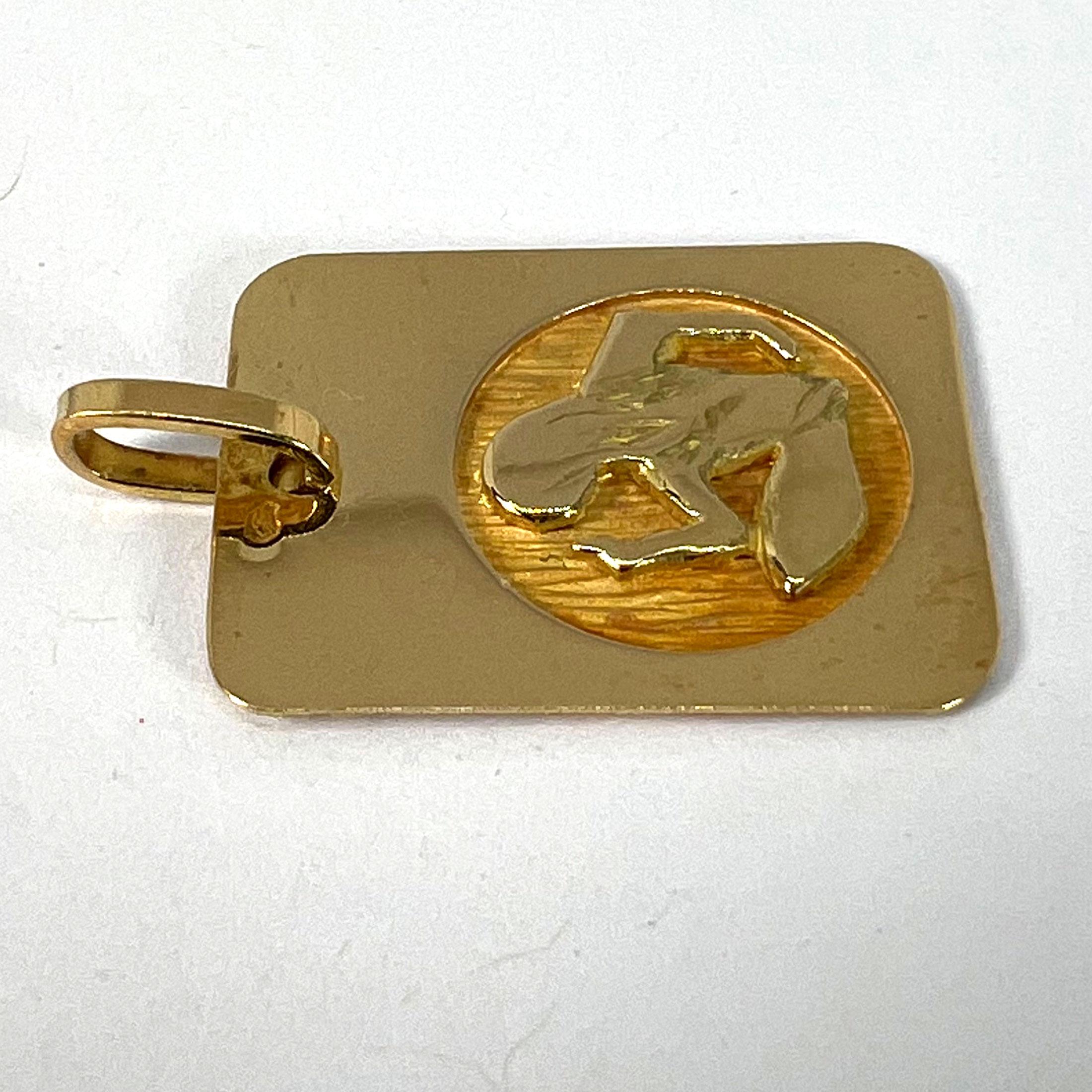 French Virgo Starsign Zodiac 18K Yellow Gold Charm Medal Pendant For Sale 11