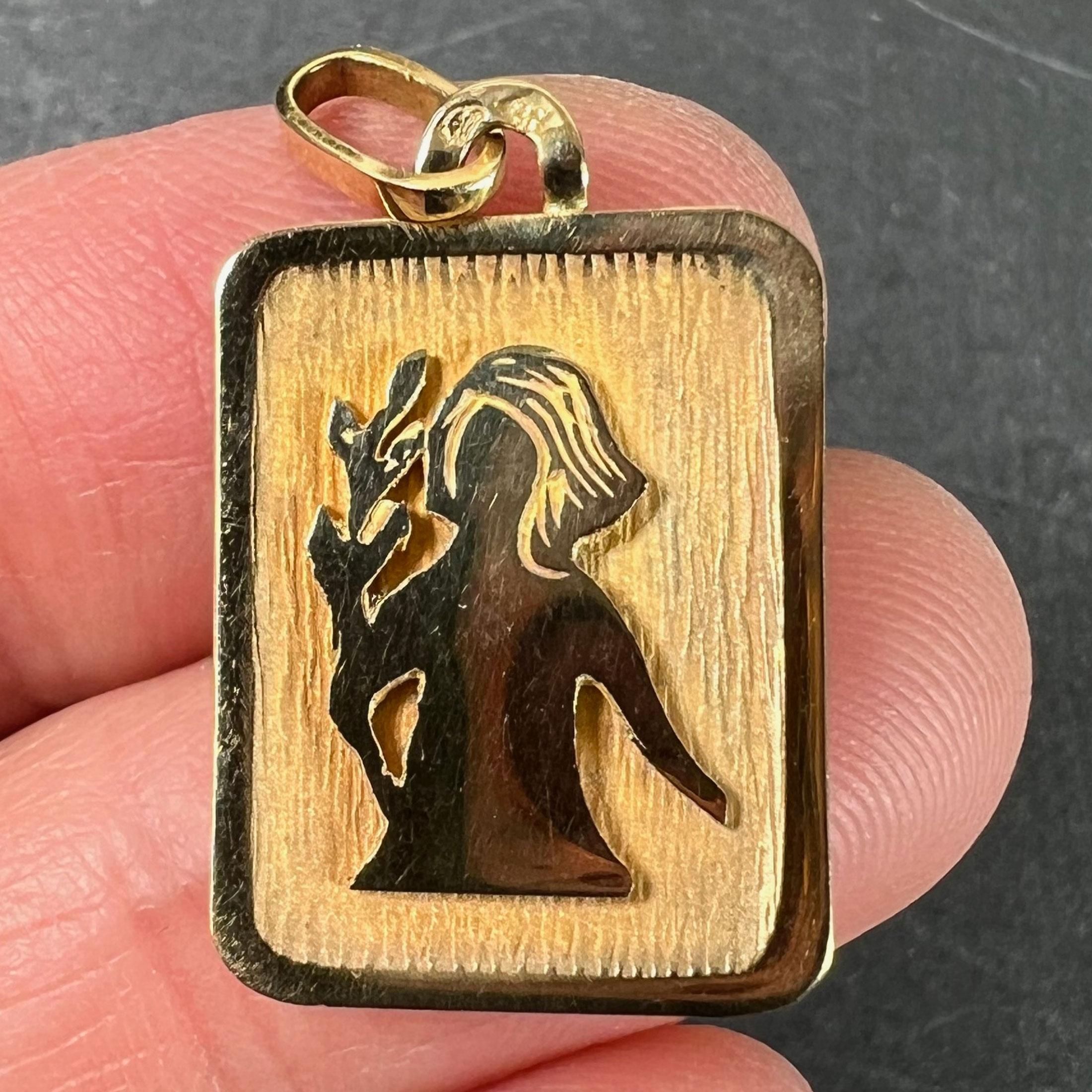 Women's or Men's French Virgo Starsign Zodiac 18K Yellow Gold Charm Medal Pendant For Sale