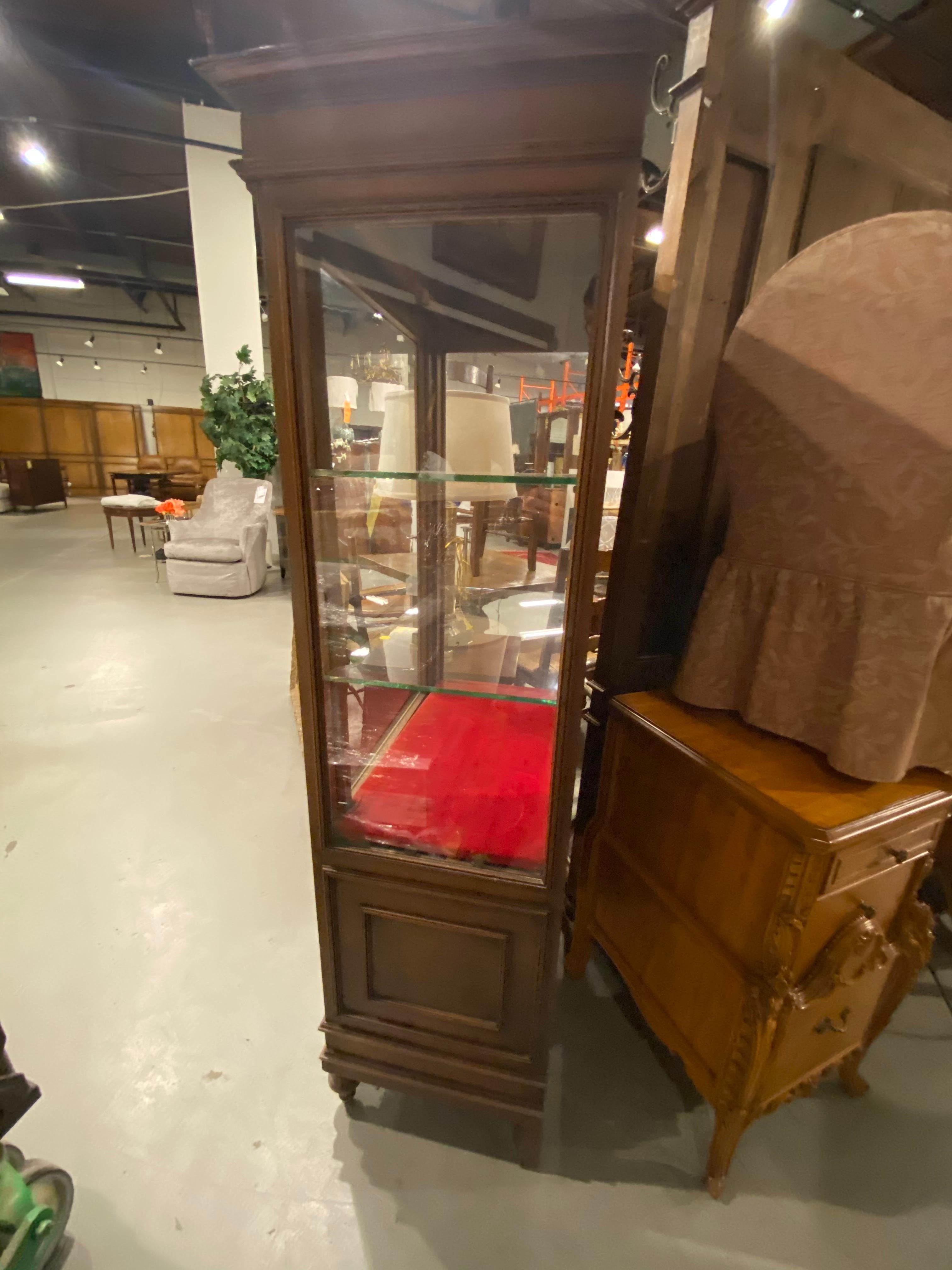 French Vitrine Cabinet, Glass Door Walnut, Rosewood with Ormolu Mounts For Sale 1