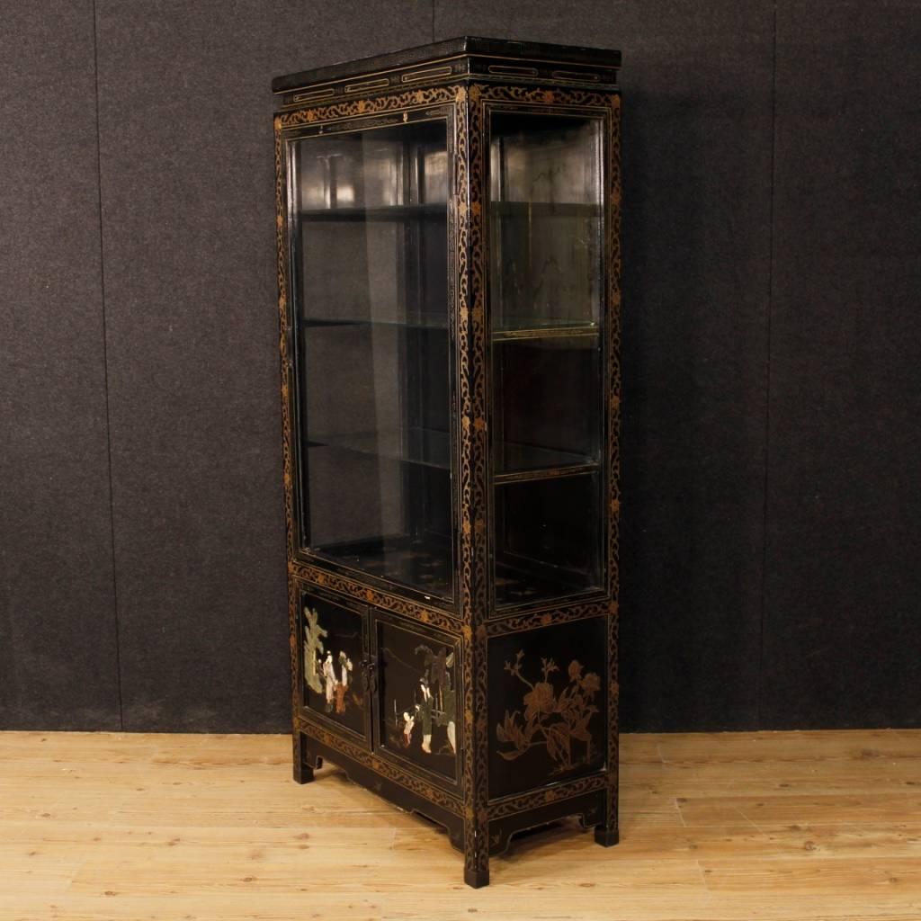 French Vitrine in Lacquered Chinoiserie Wood from 20th Century 4