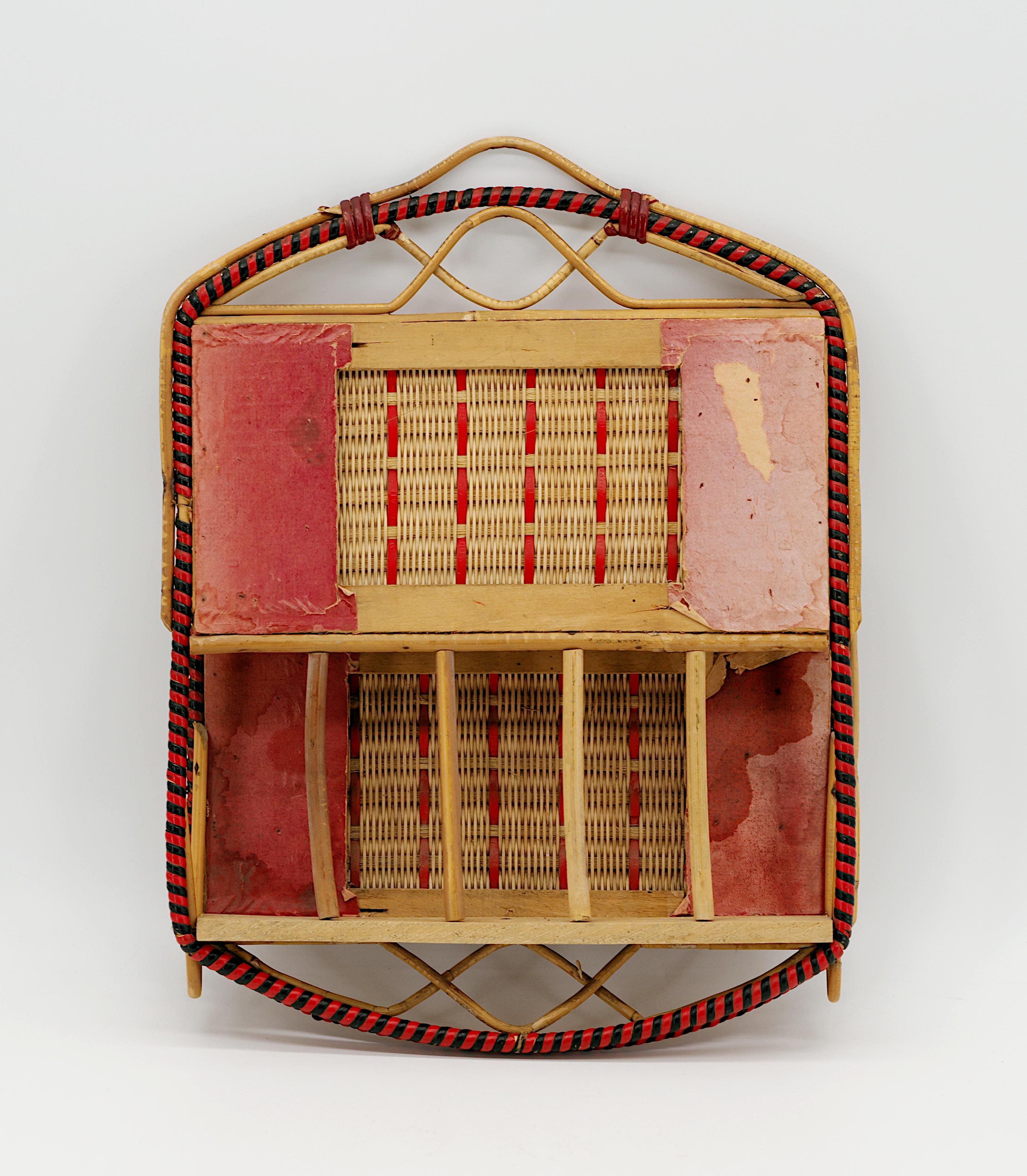 Osier Porte-revues ou porte-lettres mural français, 1920 en vente