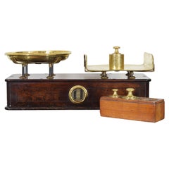 French Walnut and Brass Kilogramme Scale and Weights, Mid-19th Century