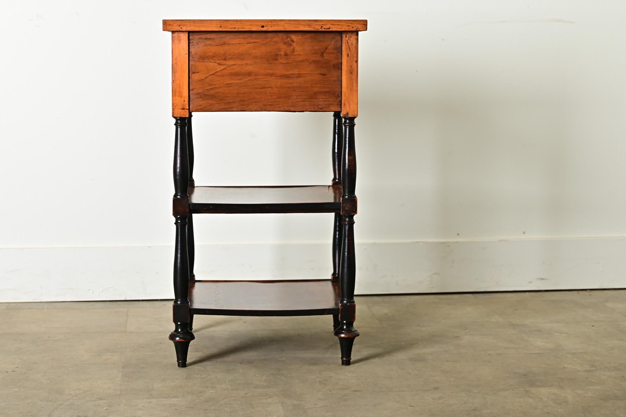French Walnut and Ebonized Etagere For Sale 2