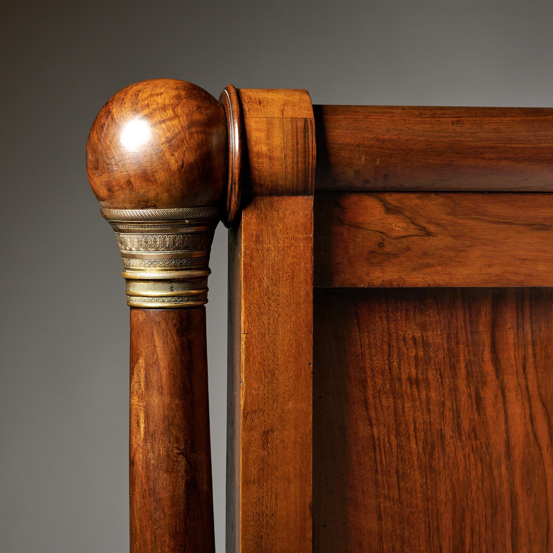 Testiera in noce francese antico in vendita 2