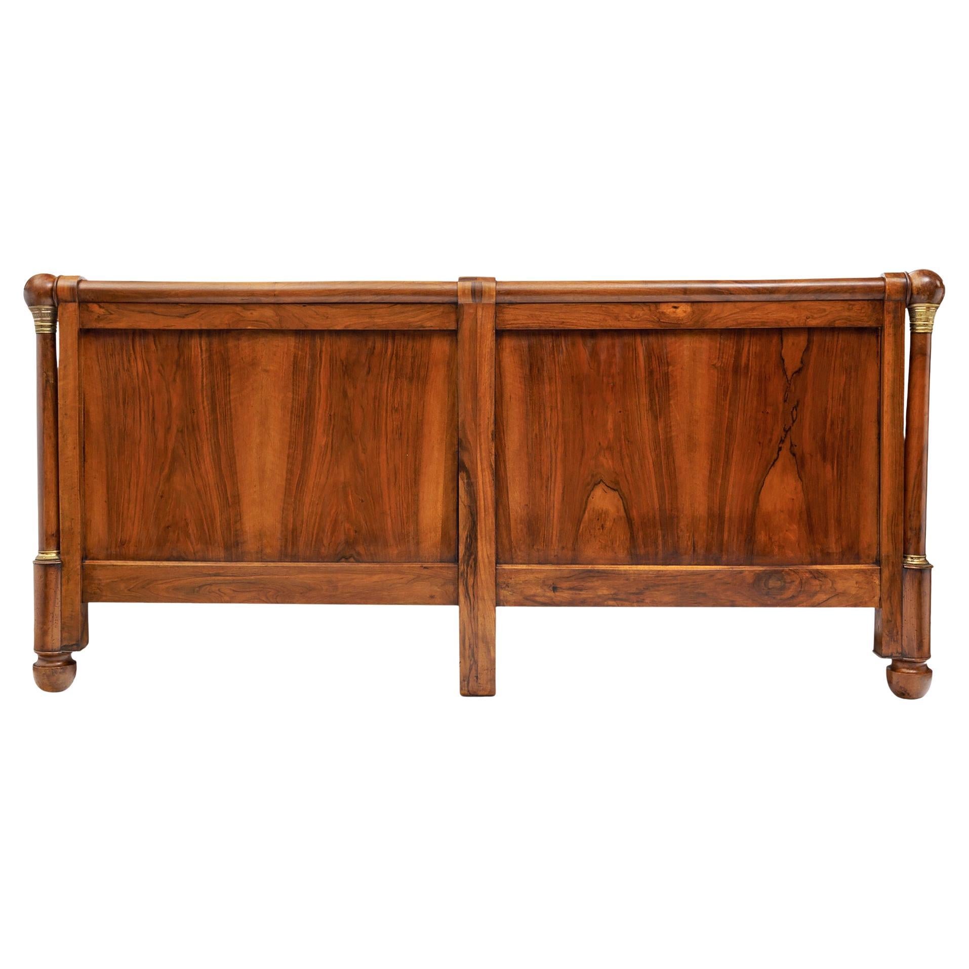 Testiera in noce francese antico