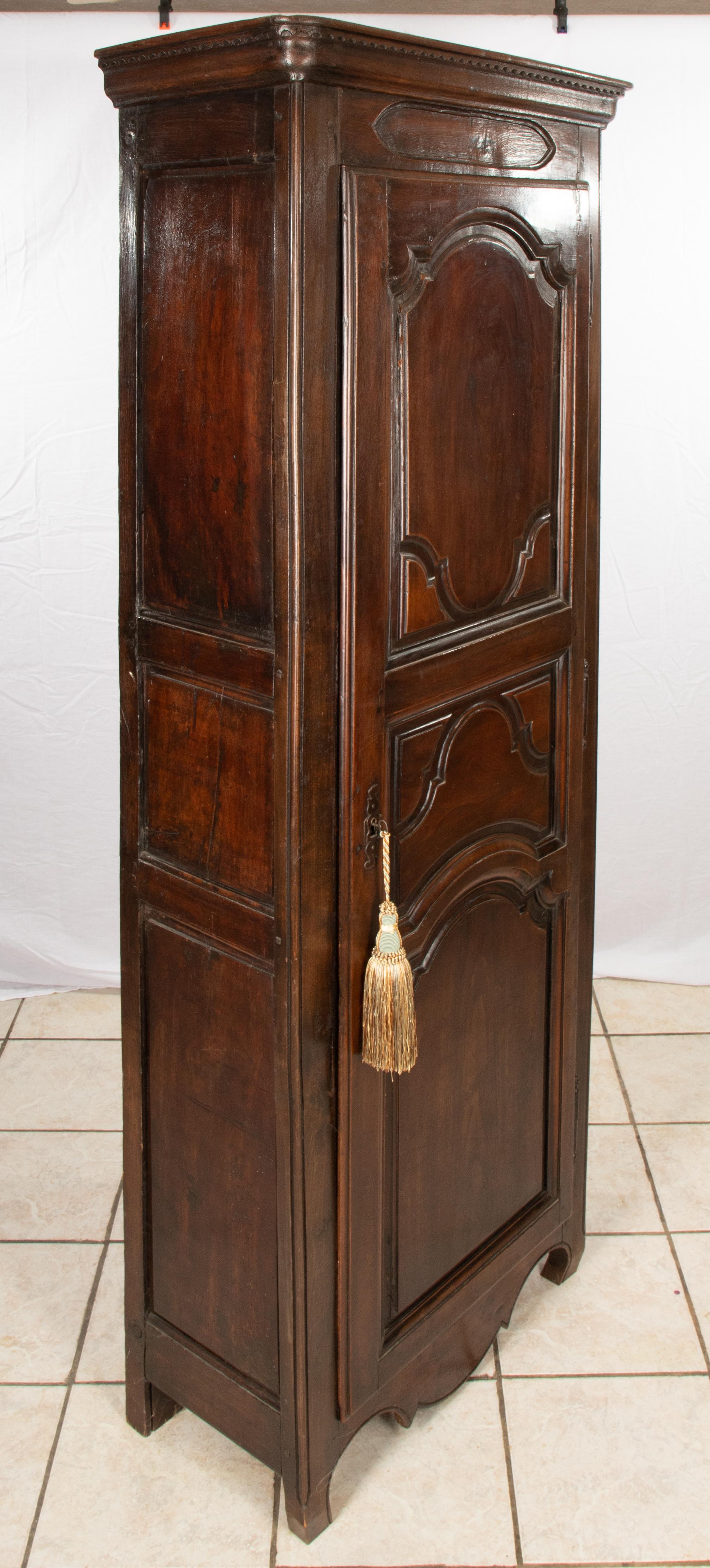 French Walnut Armoire, 19th Century In Fair Condition In Cookeville, TN