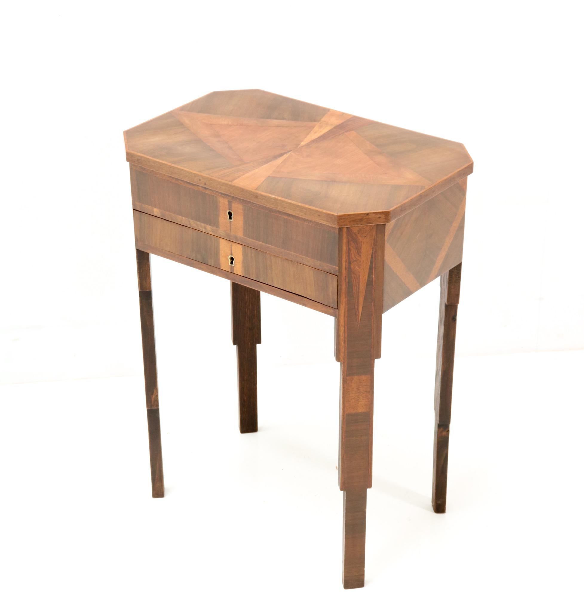French Walnut Art Deco Sewing Table with Inlay, 1930s For Sale 1
