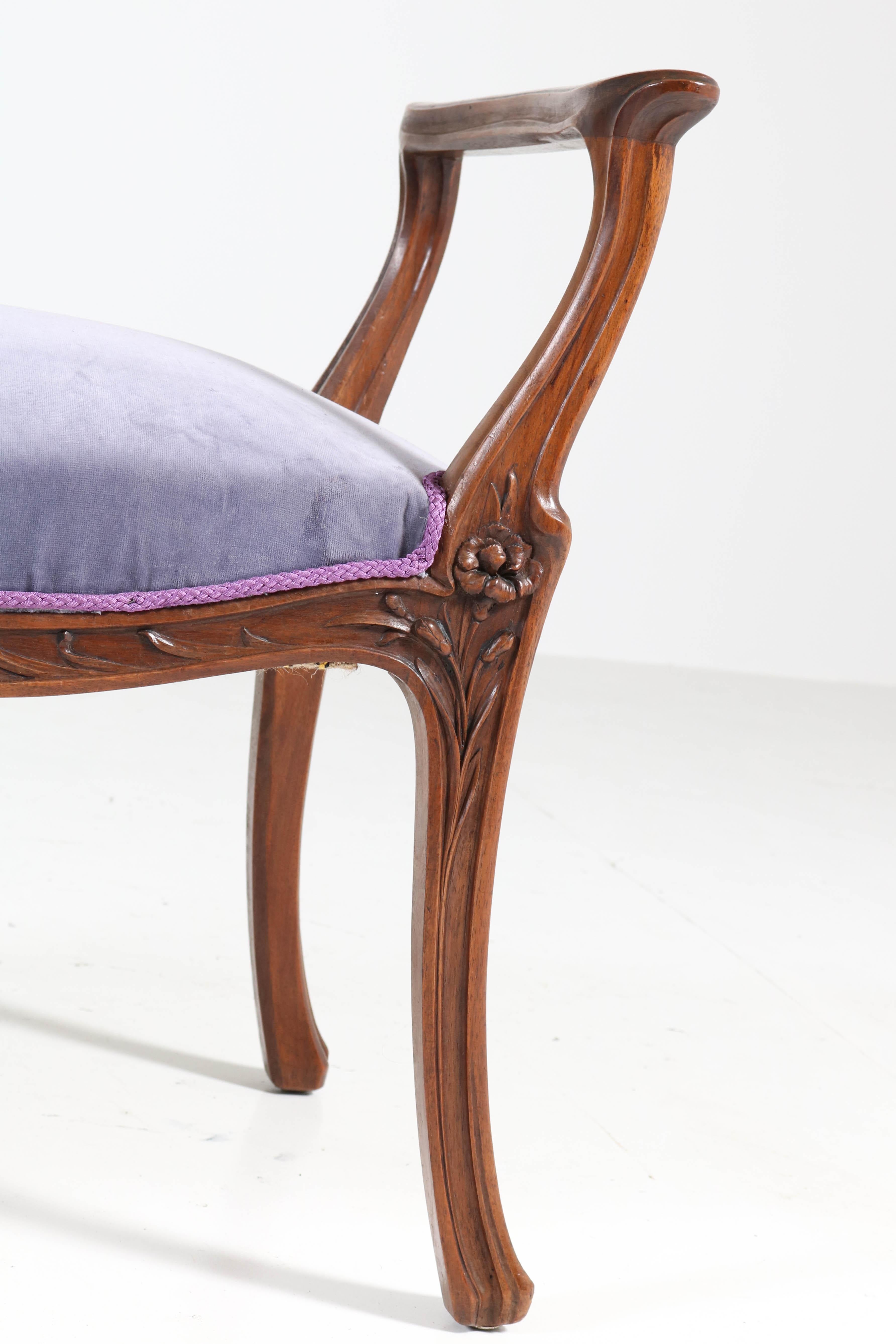 Early 20th Century French Walnut Art Nouveau Bench or Stool with Armrests, 1900s