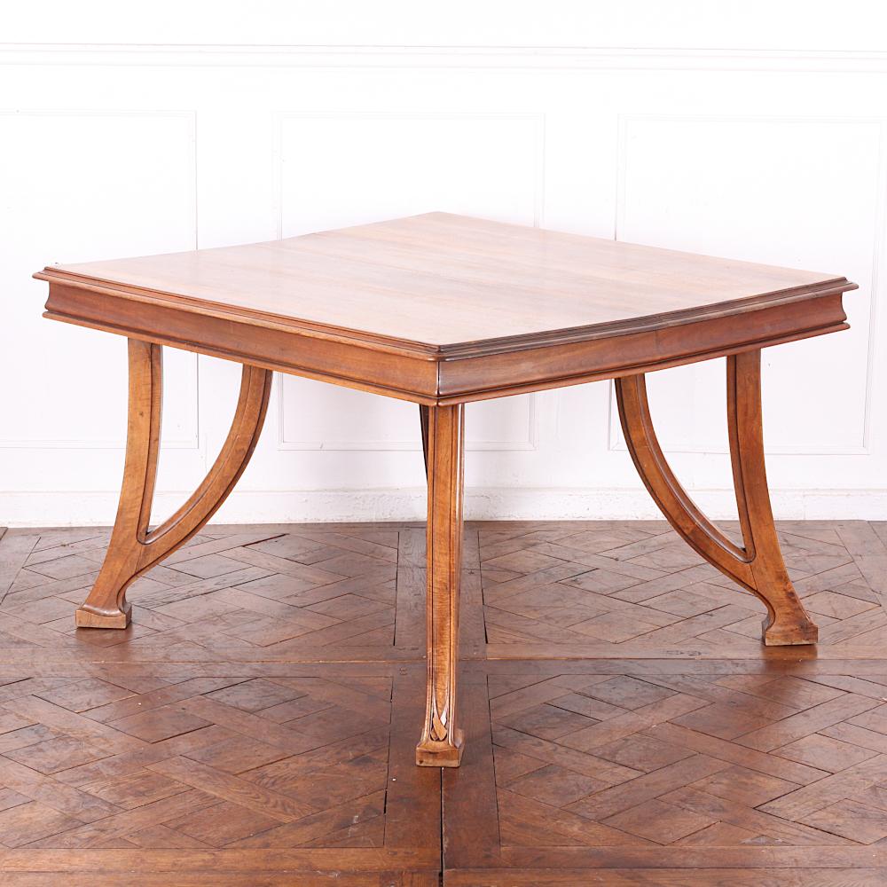 Early 20th Century French Walnut Art Nouveau Table For Sale