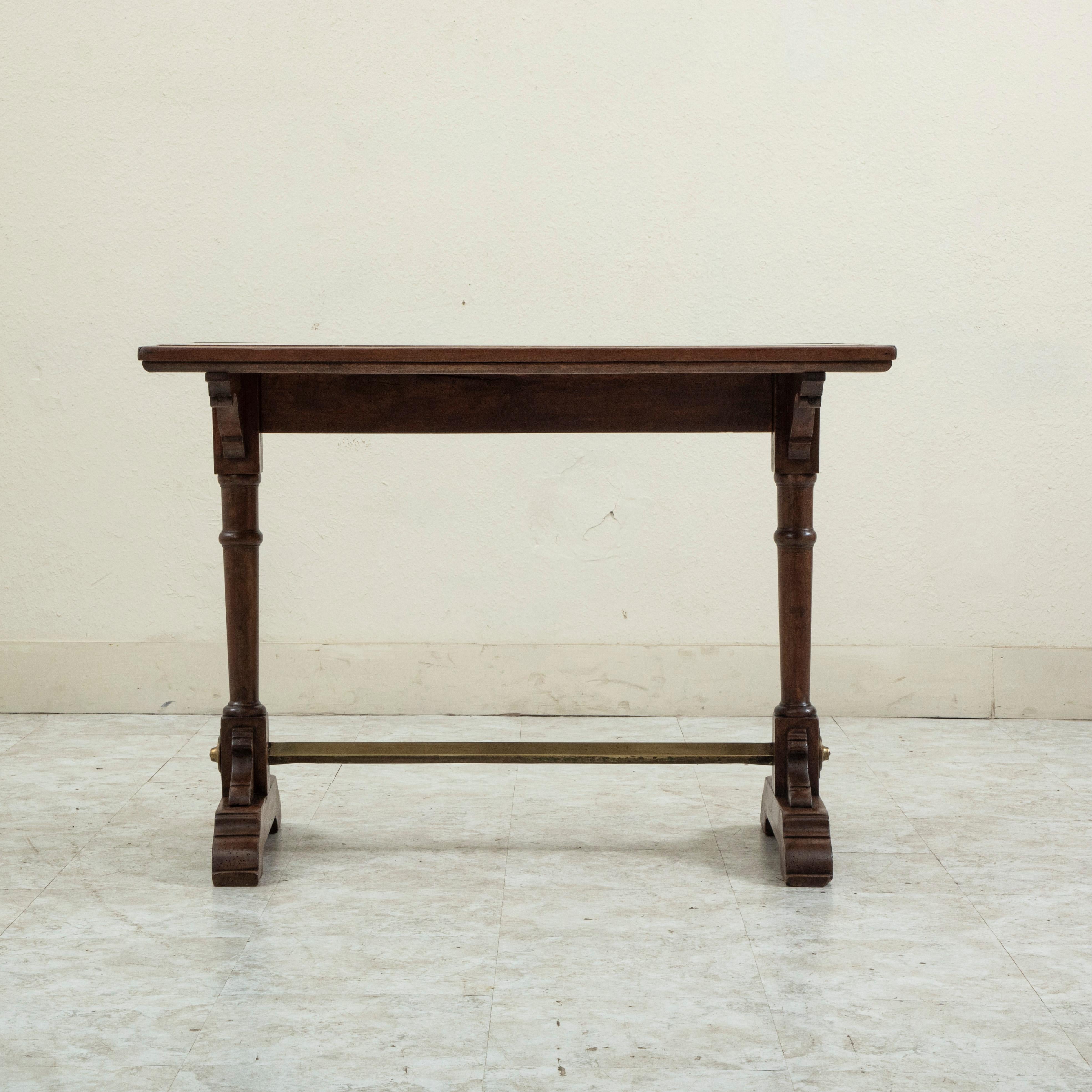 French Walnut Bistro Table or Cafe Table with Marble Top and Brass, C. 1900 In Good Condition For Sale In Fayetteville, AR