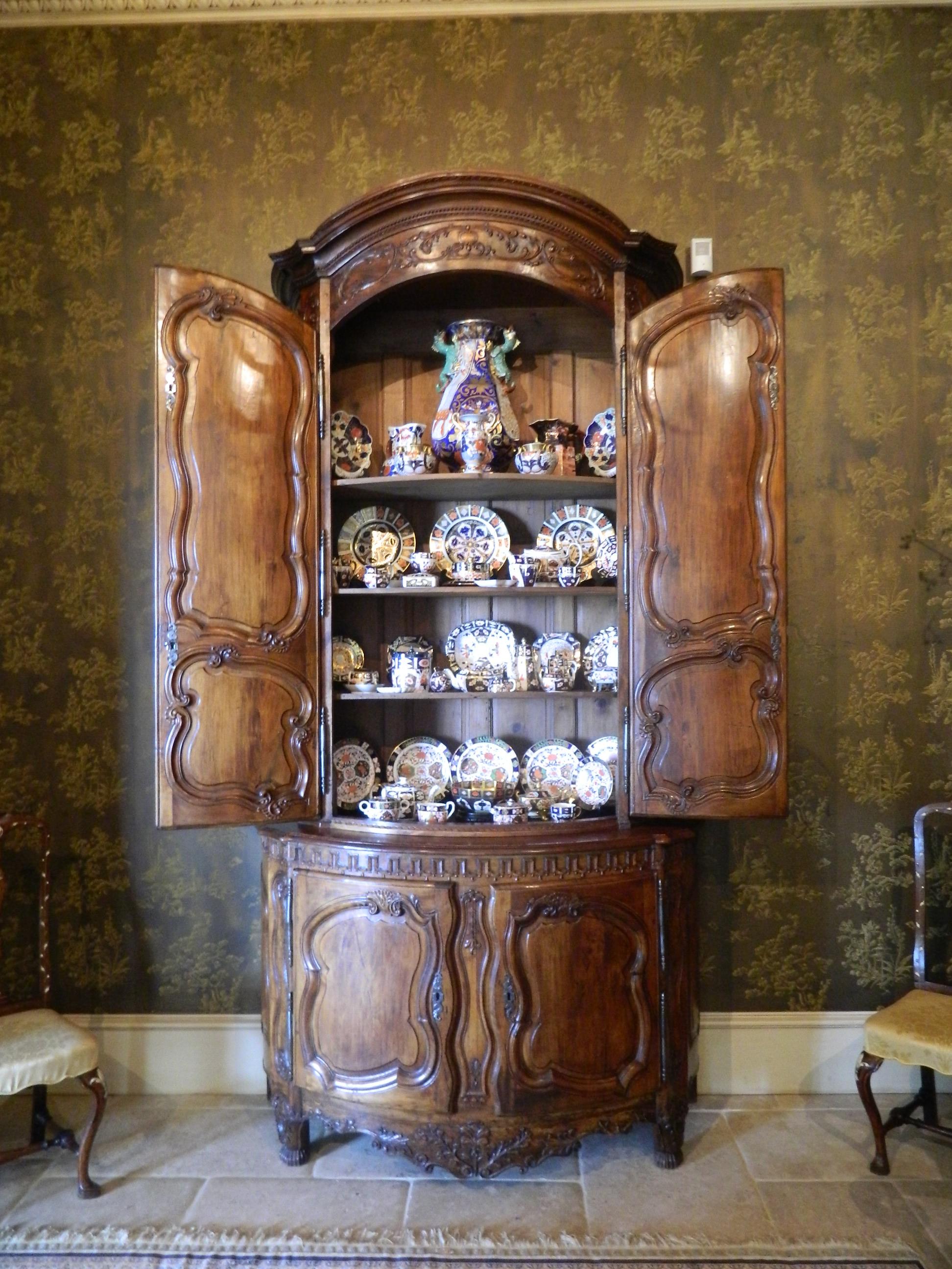 18th Century and Earlier French Walnut Buffet de Corps or Cabinet with Two Doors, 18th Century