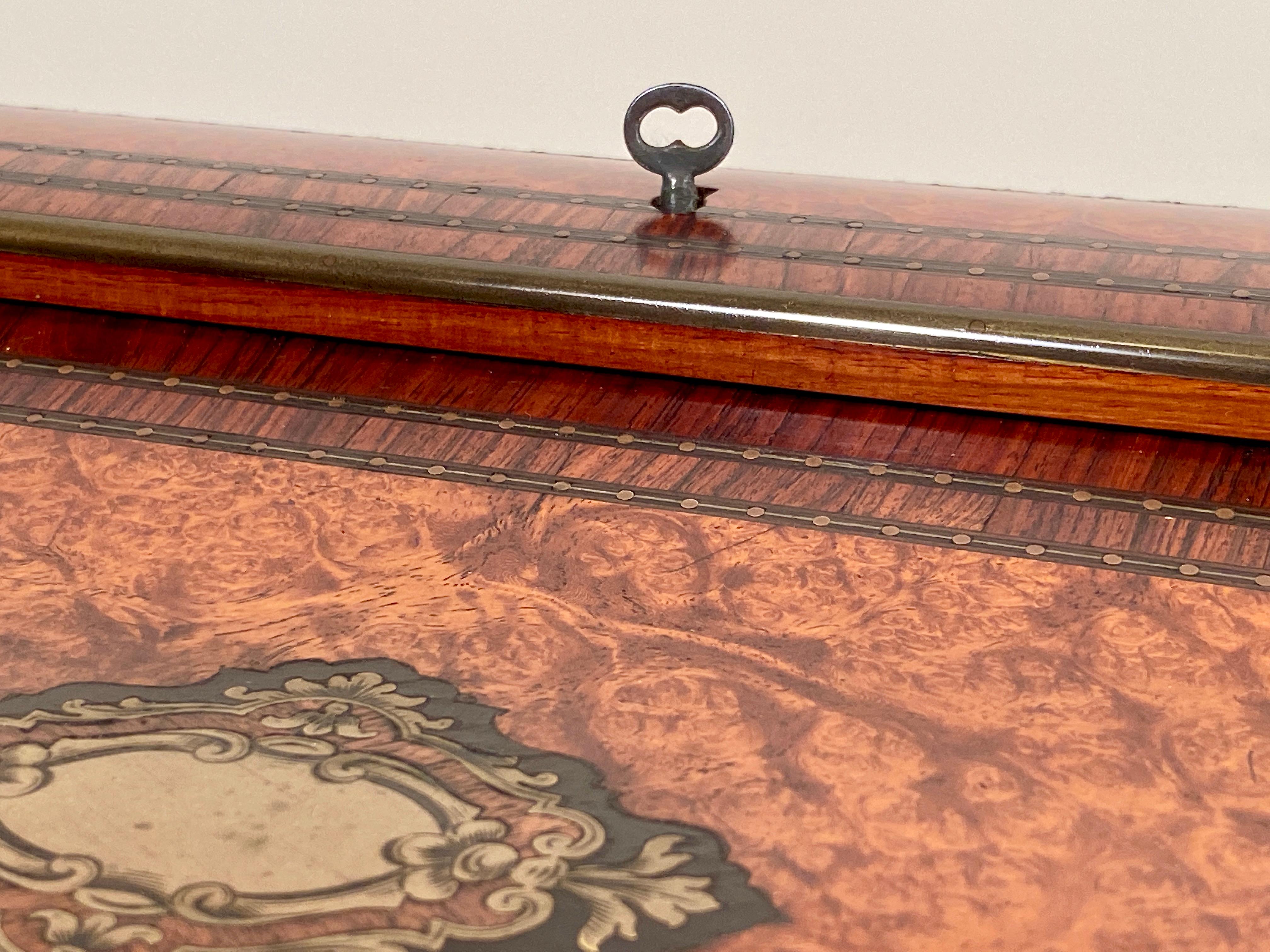 French Walnut Burr Campaign Writing Slope Brass Inlay 19th C  For Sale 12