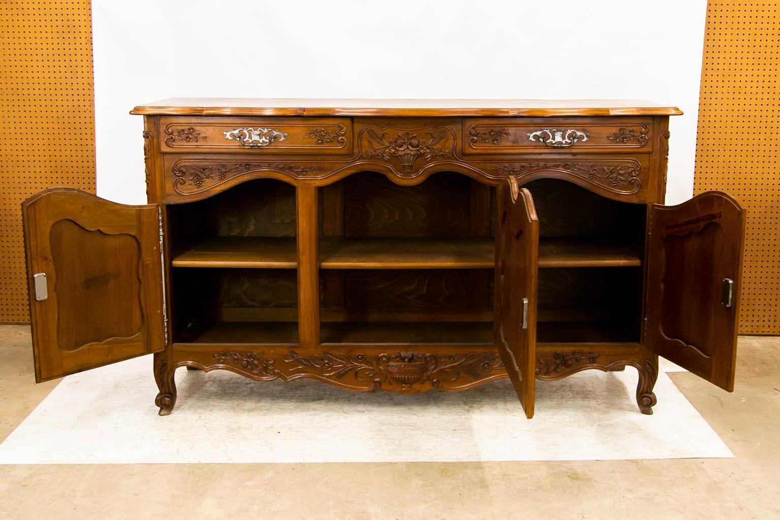 French Walnut Carved Buffet For Sale 1