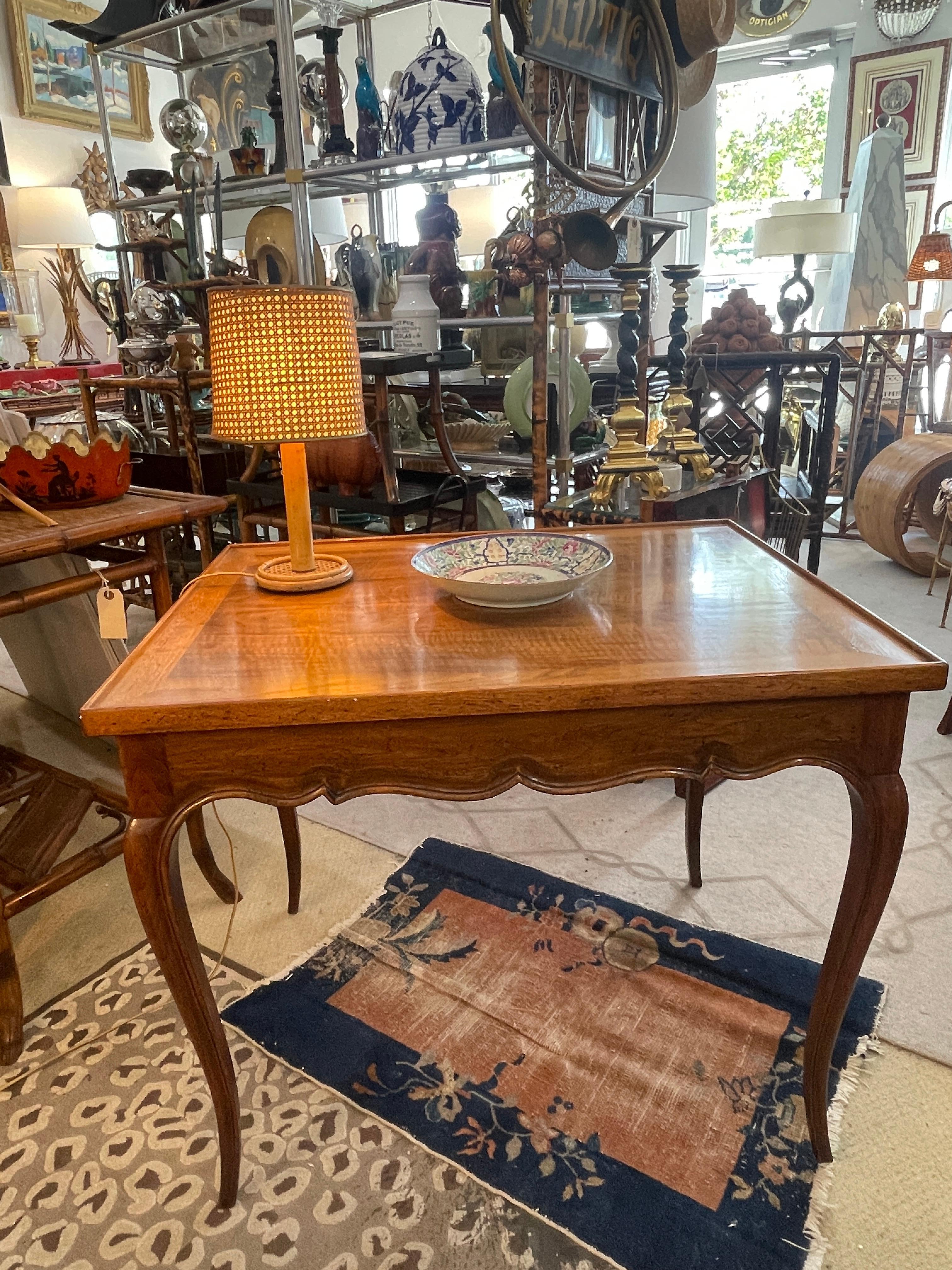 Stile provenzale French  Walnut Carved Gallery Top & Cabriole Lags Card Table, 1940-1950 in vendita