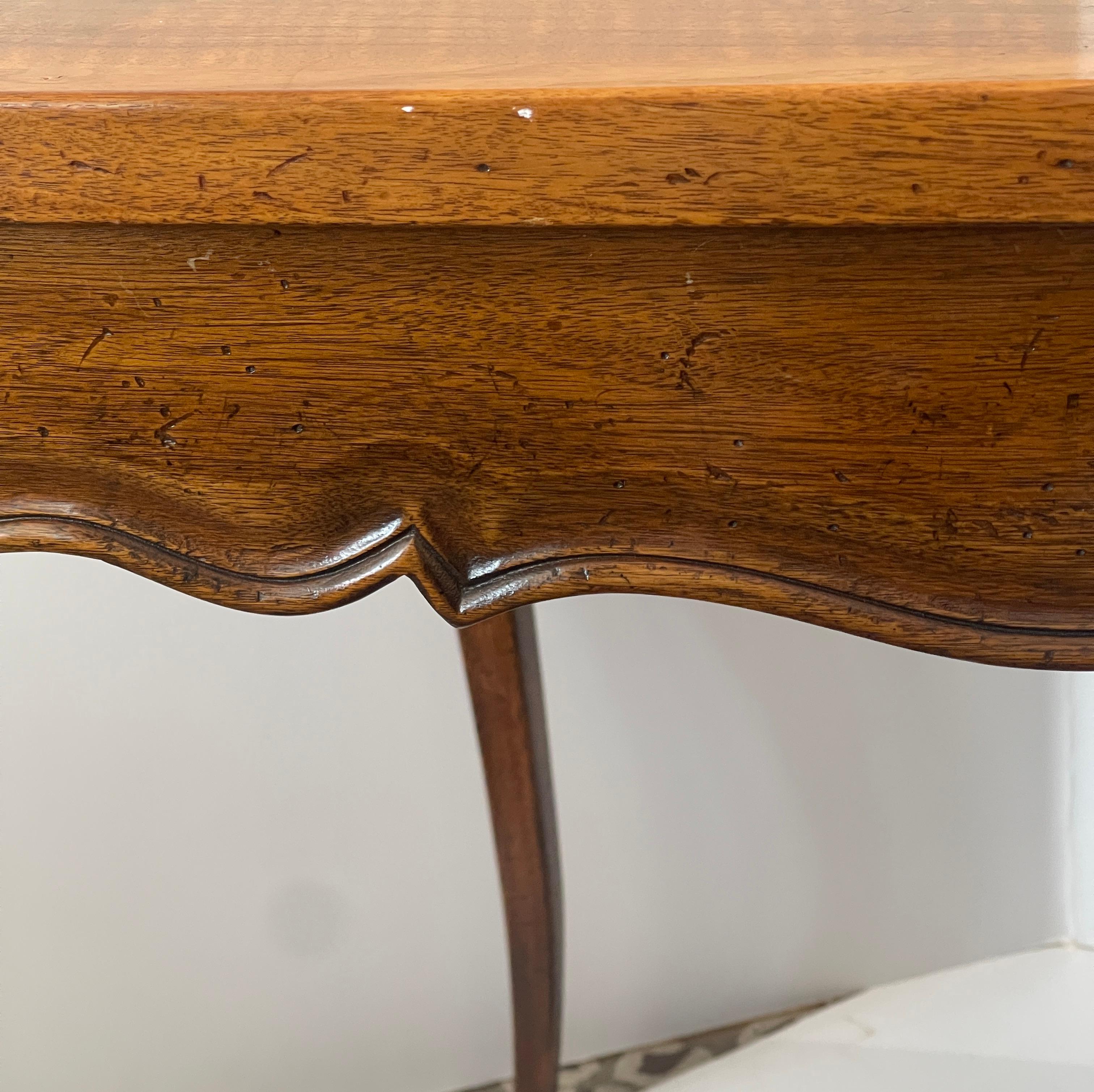 Fatto a mano French  Walnut Carved Gallery Top & Cabriole Lags Card Table, 1940-1950 in vendita