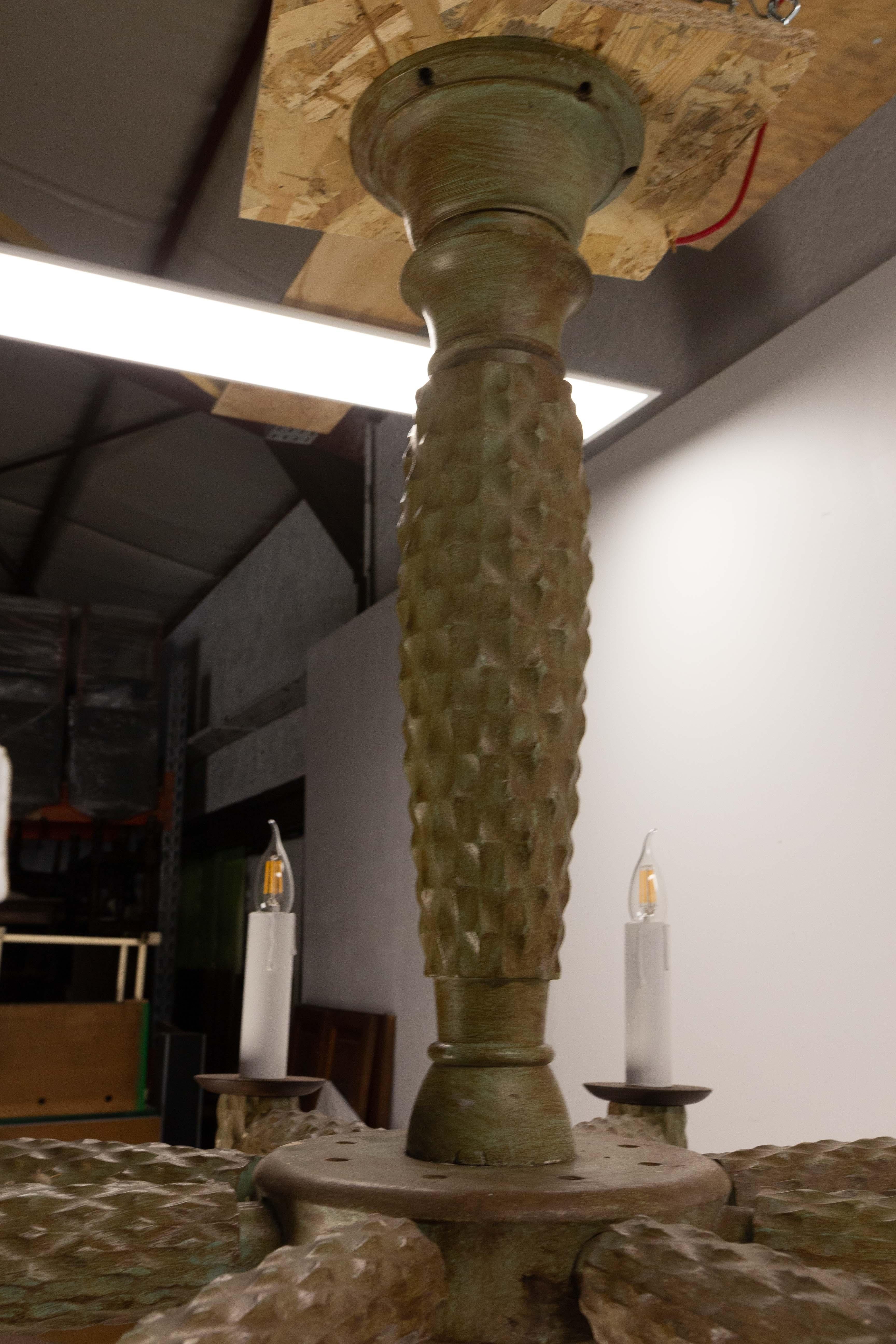 Francese  Otto lampade da soffitto in noce, cromo e vetro, circa 1960 in vendita 3