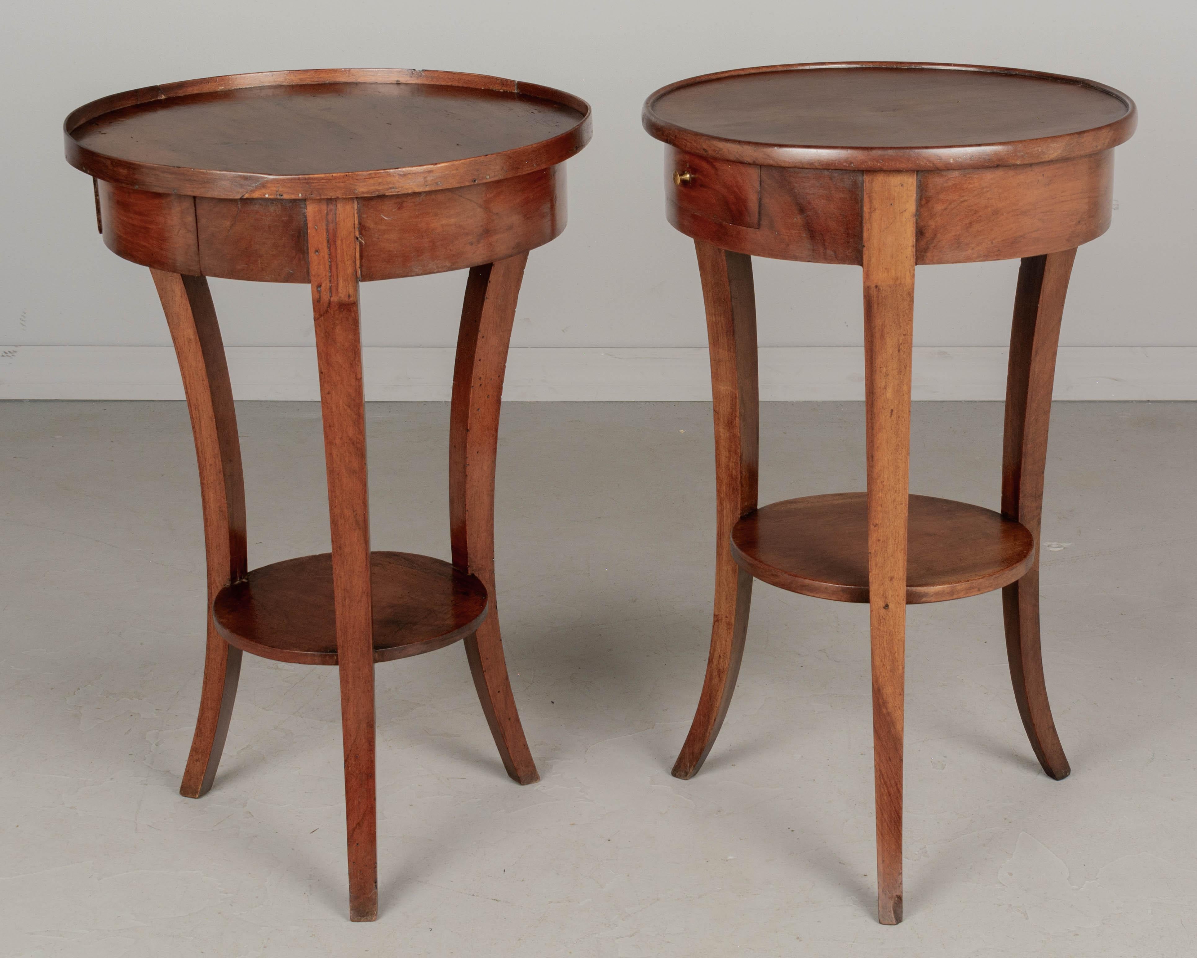 19th Century French Walnut Circular Side Tables, Set of 2 For Sale
