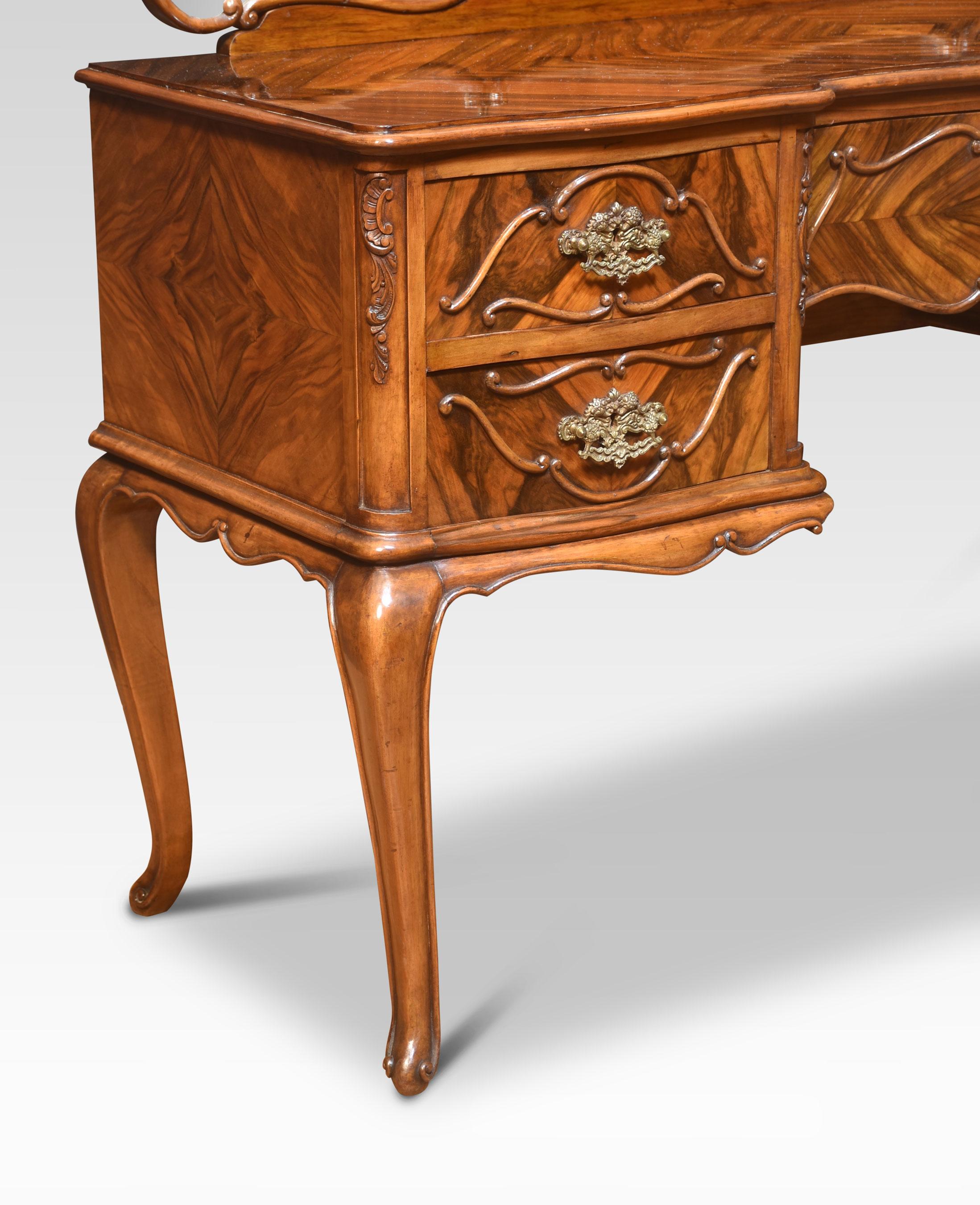 French Walnut Dressing Table In Good Condition In Cheshire, GB