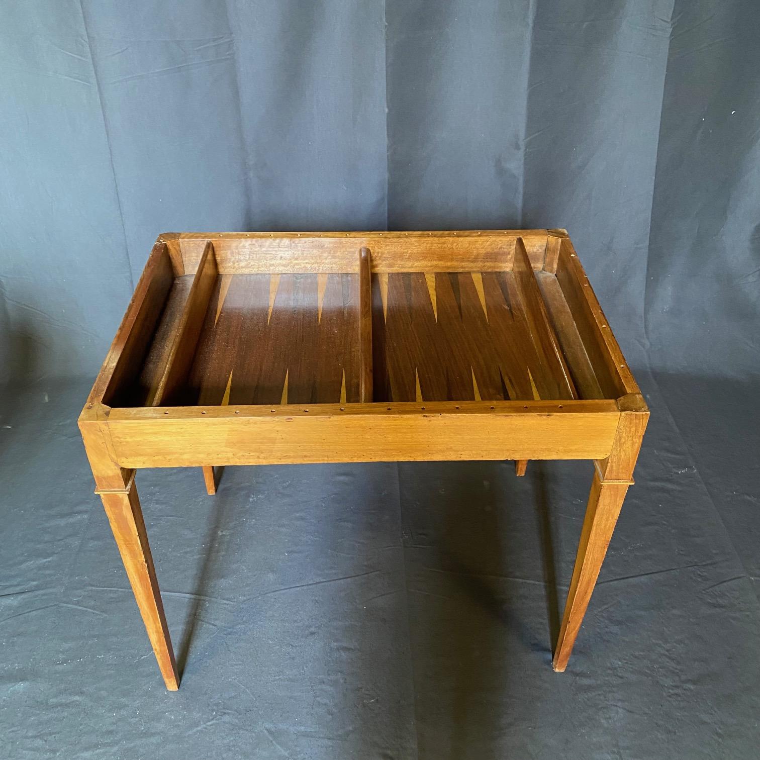 French Walnut Game Table with Reversible Embossed Leather Top In Good Condition In Hopewell, NJ