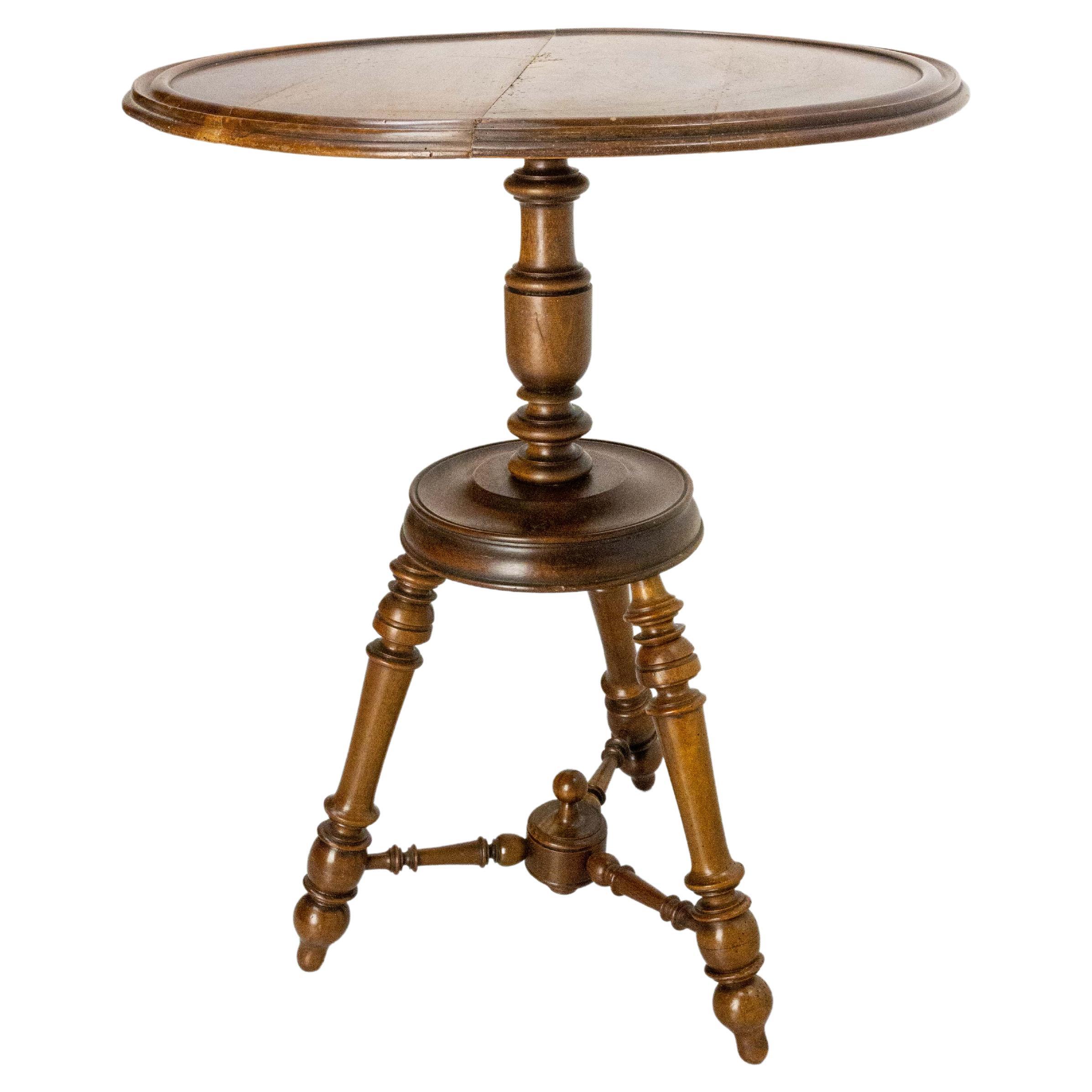 French Walnut Gueridon or Side Table, late 19th Century