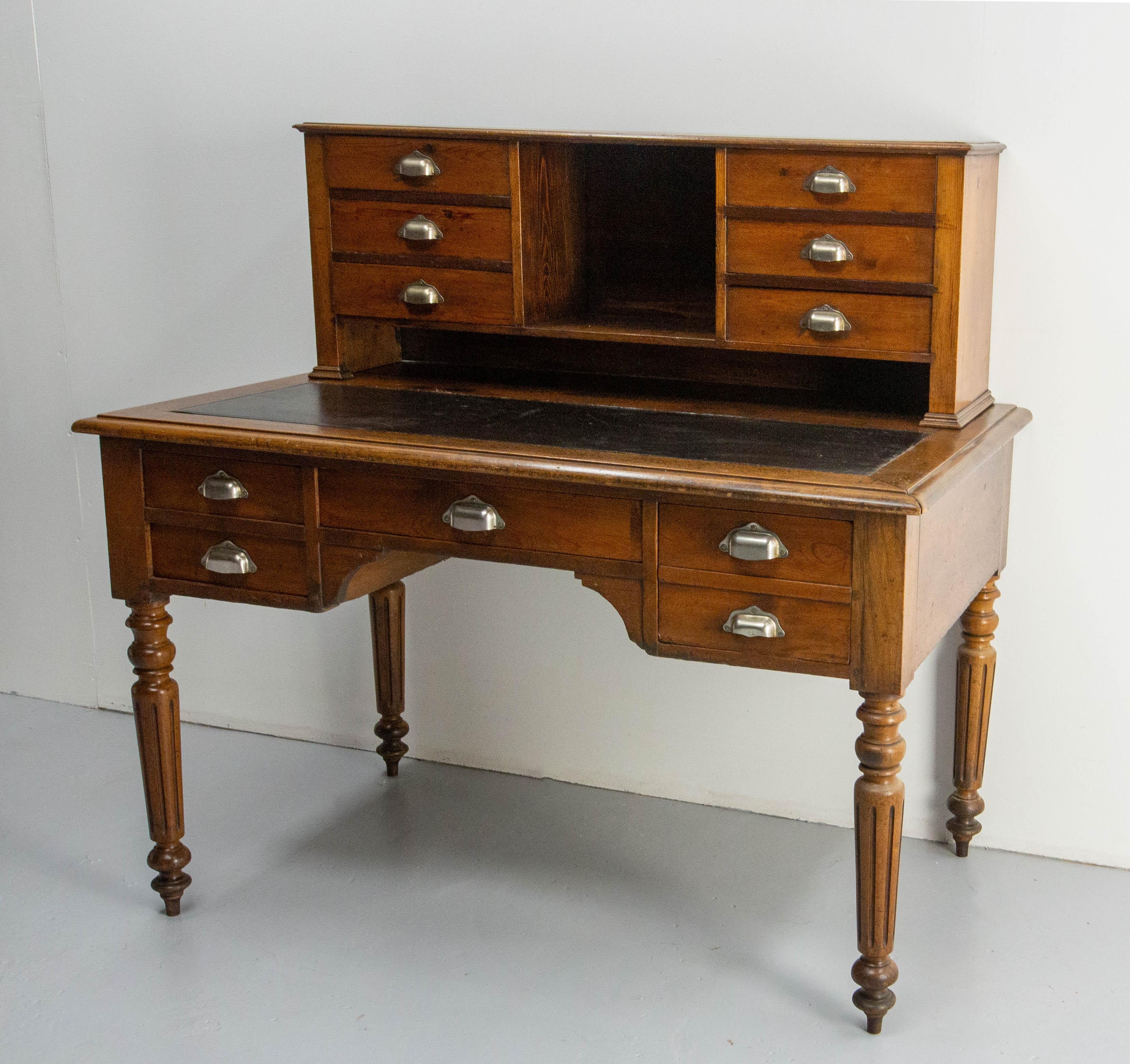 French Walnut Louis Philippe Desk Leather Top Writing Table, 19th Century For Sale 1