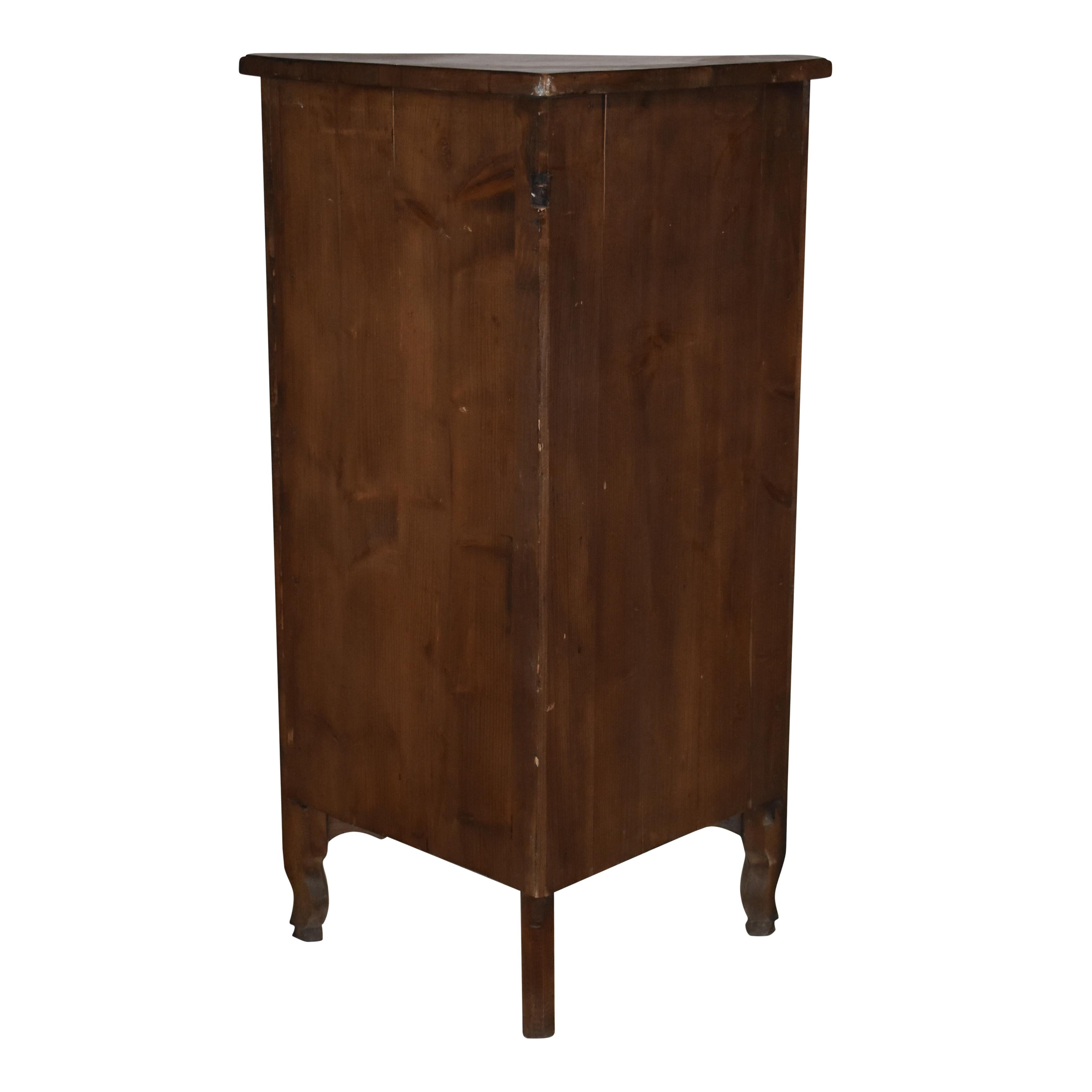 French Walnut Louis XV Petite Corner Cabinet, circa 1900 In Good Condition In Evergreen, CO